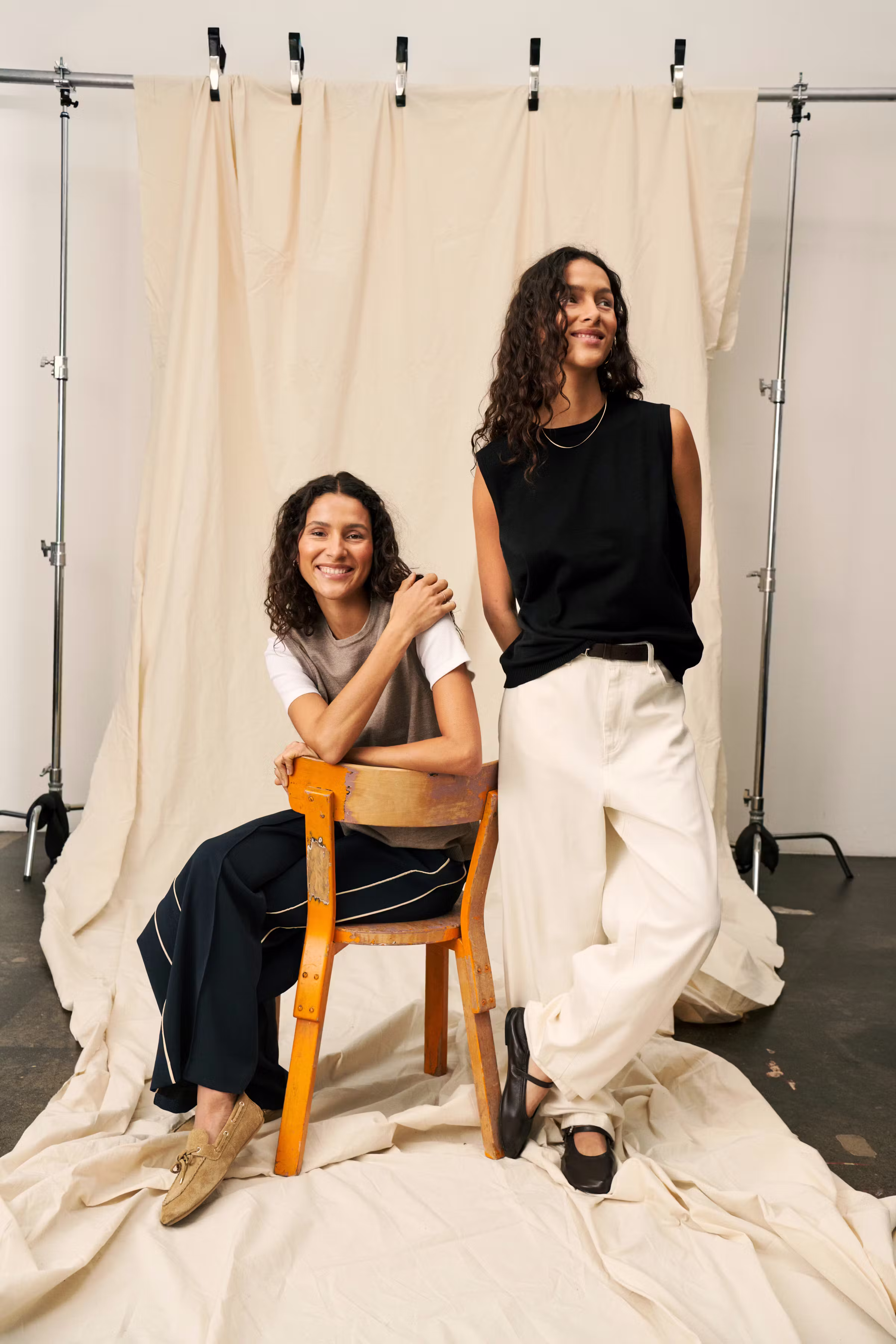 MilaSZ Waistcoat LOCATION NONE 30511506-193911