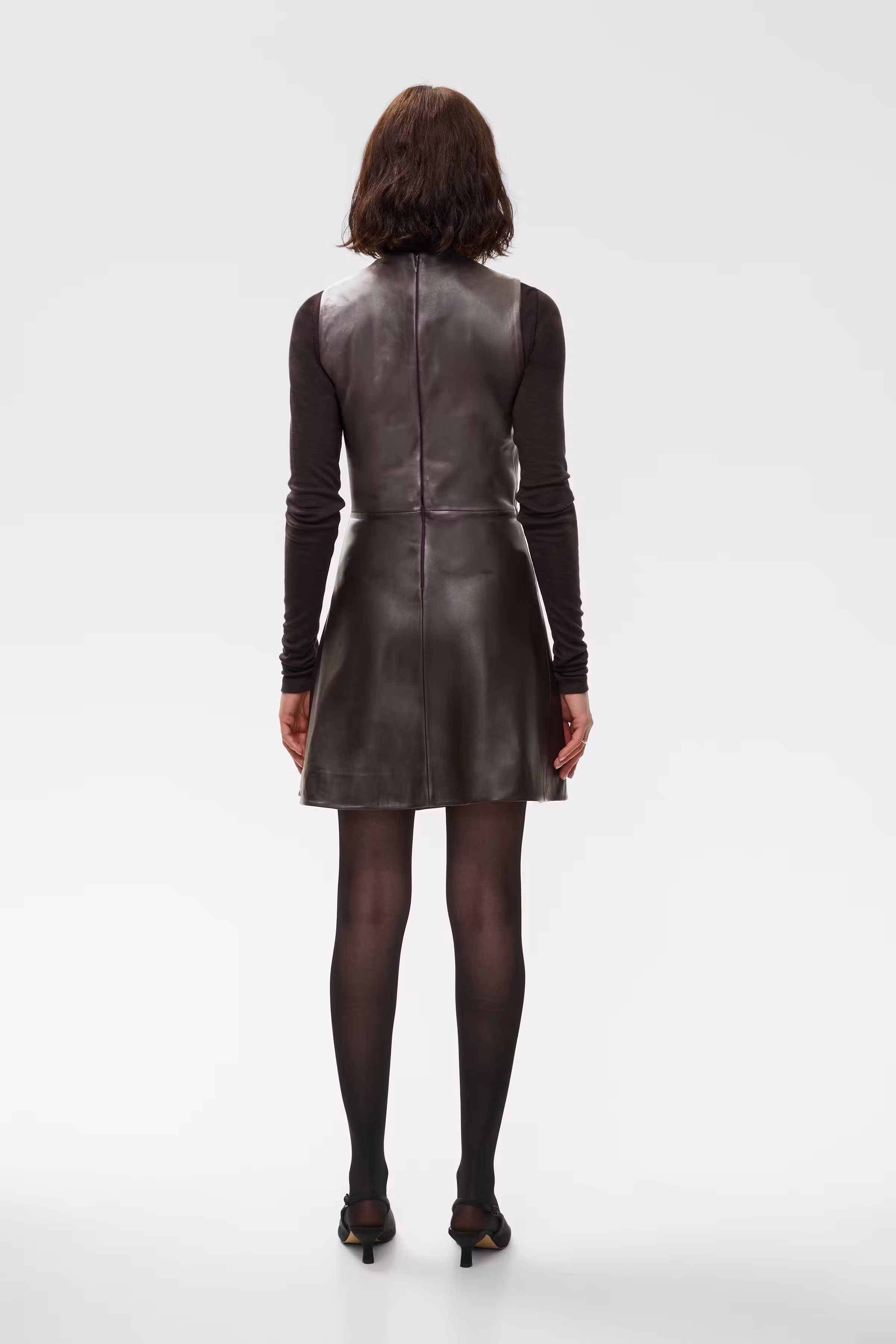 IOLoretta Dress LOOKBOOK BACK 30600112-BR289