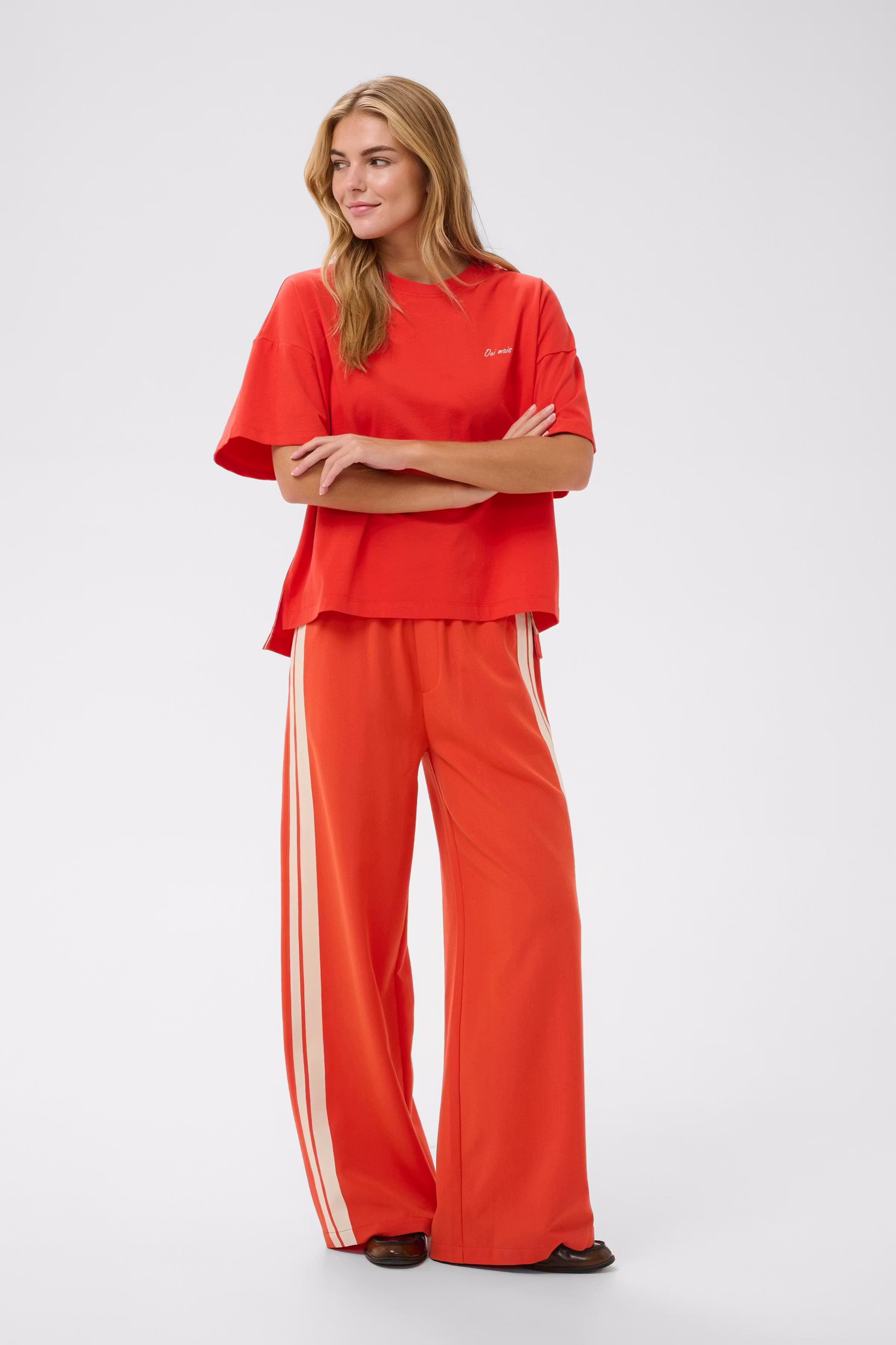 PoppySZ T-shirt LOOKBOOK FRONT 30514897-181549