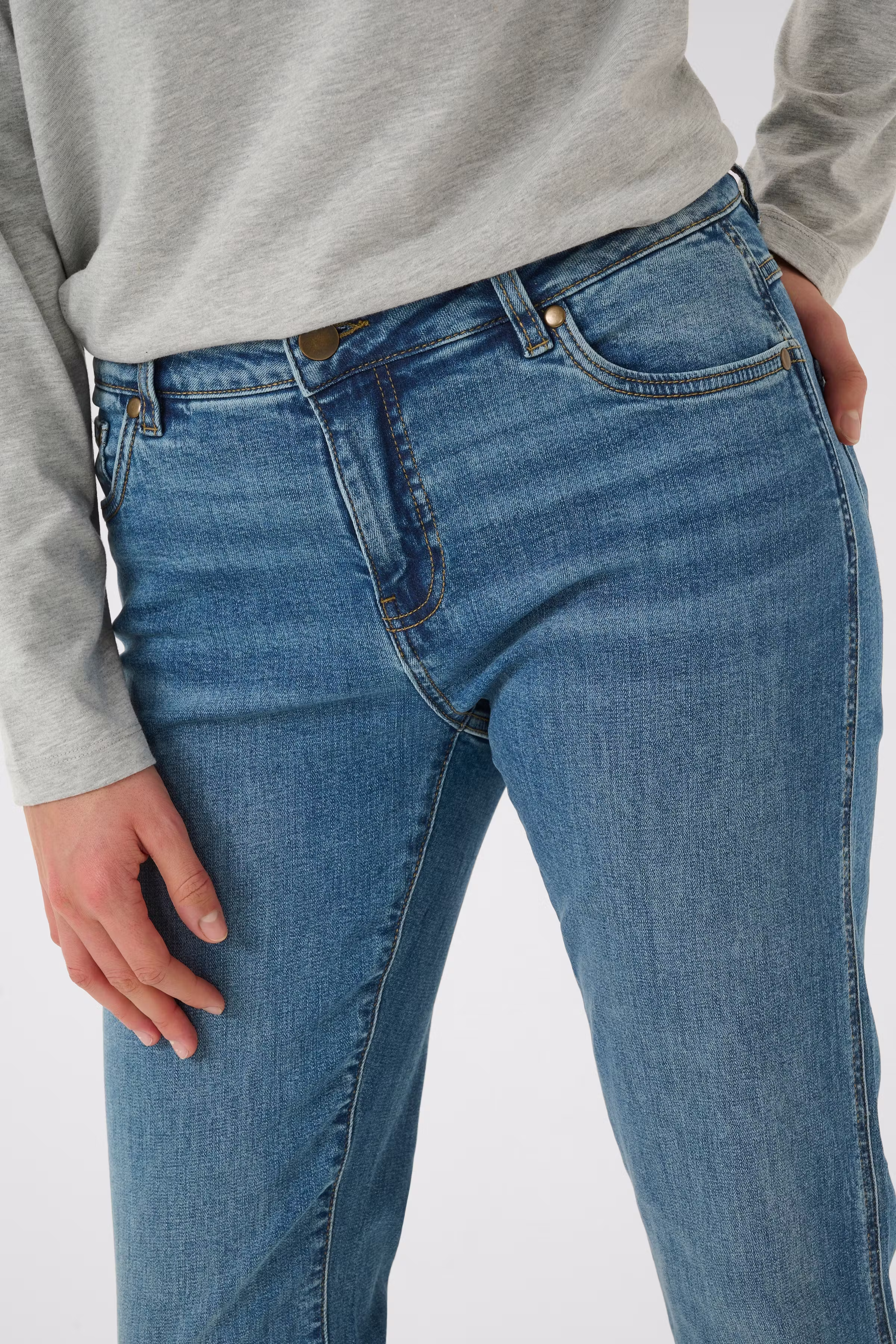 CUcyrine Jeans LOOKBOOK DETAIL 50111993-107026