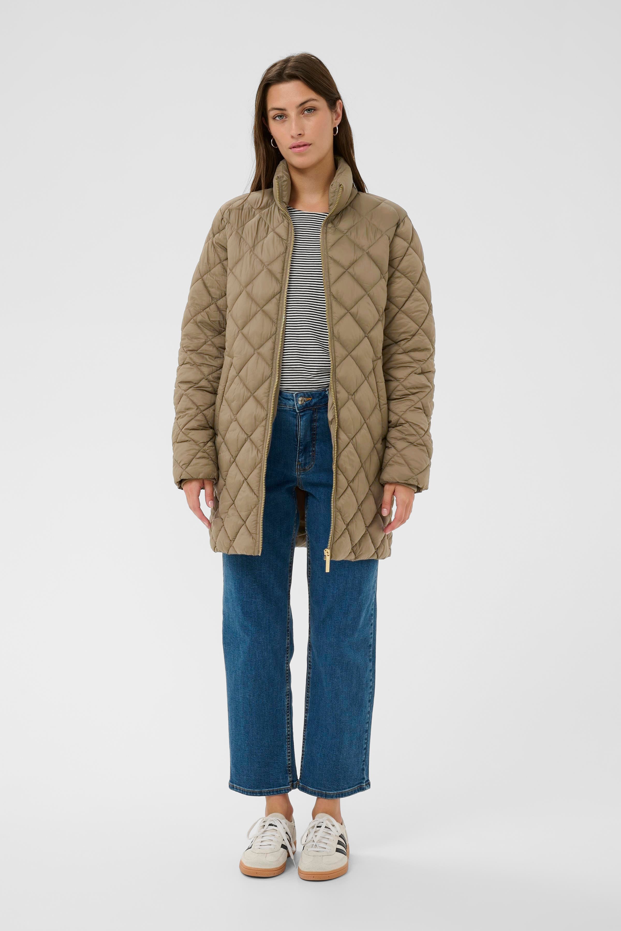 OlilanPW Ytterplagg LOOKBOOK FRONT 30310244-181015