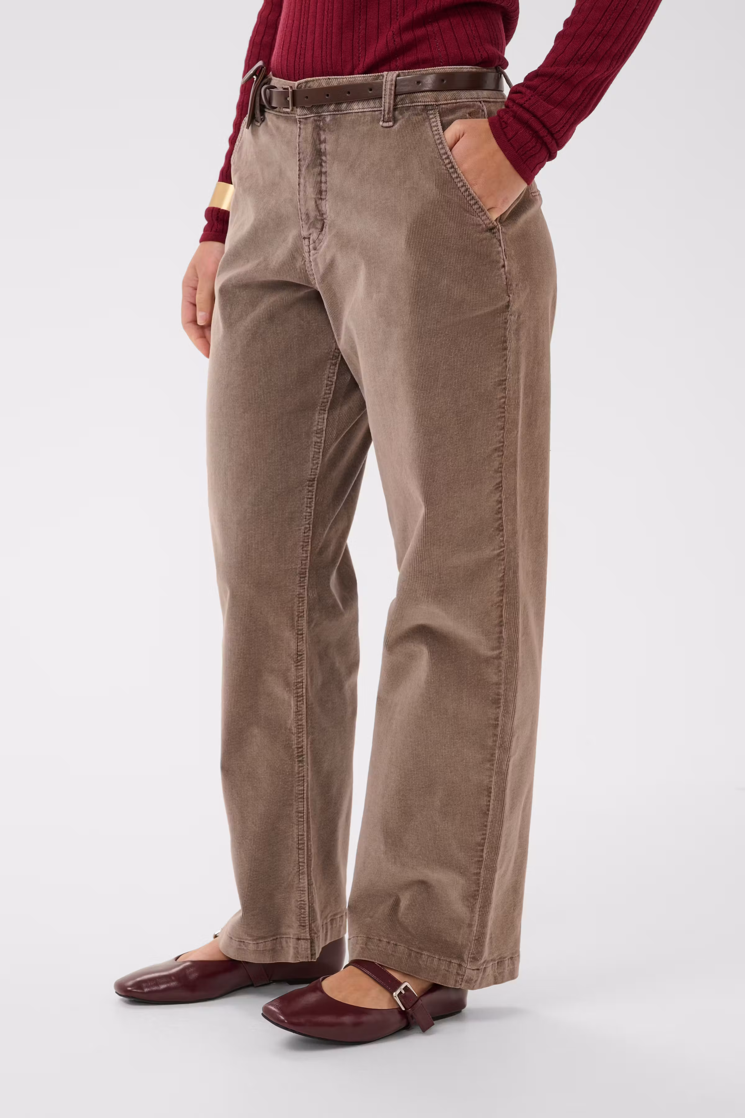 CRBrady Hose LOOKBOOK FRONT 10615341-171409