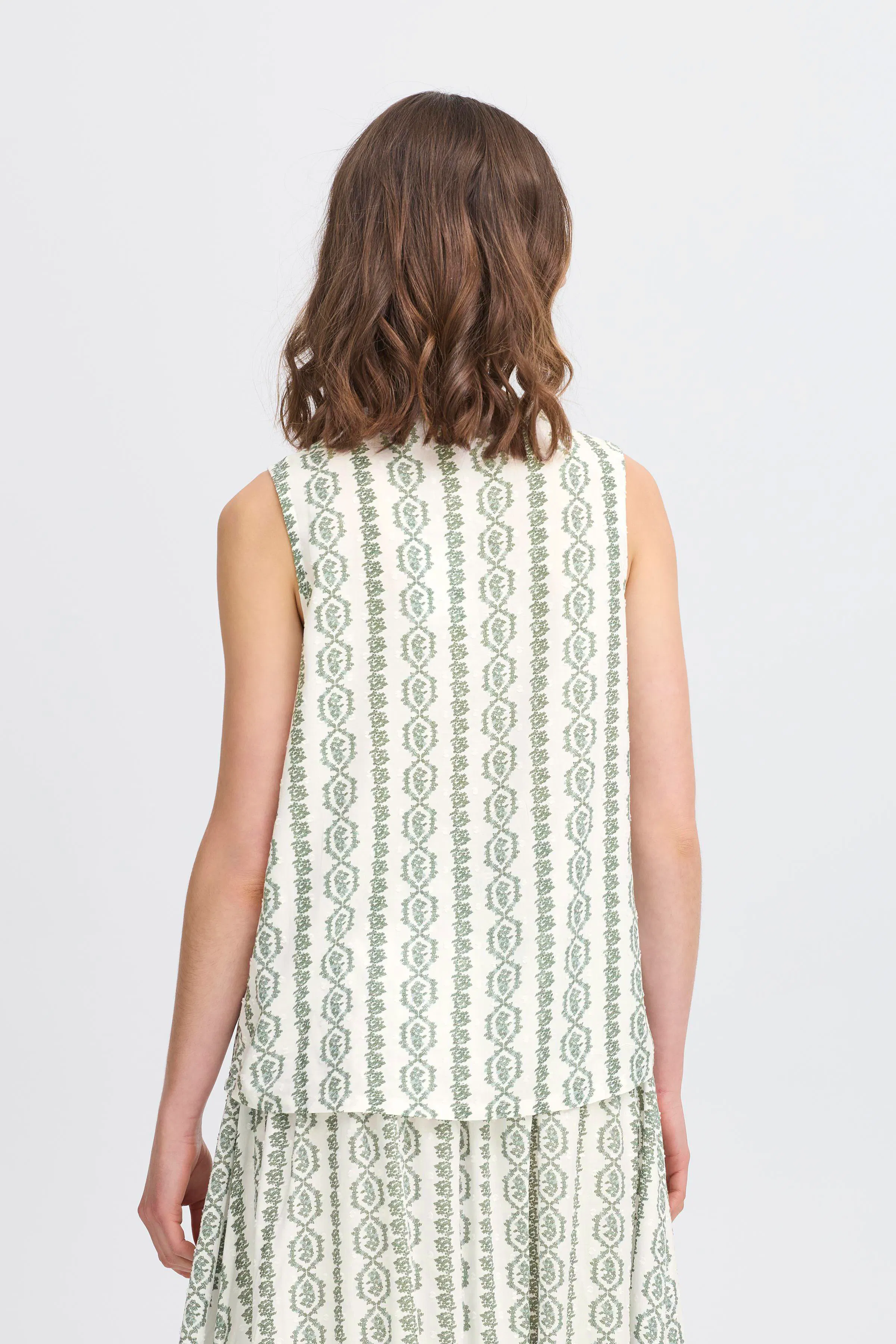 FRSOPHIA Top LOOKBOOK BACK 20616298-205548