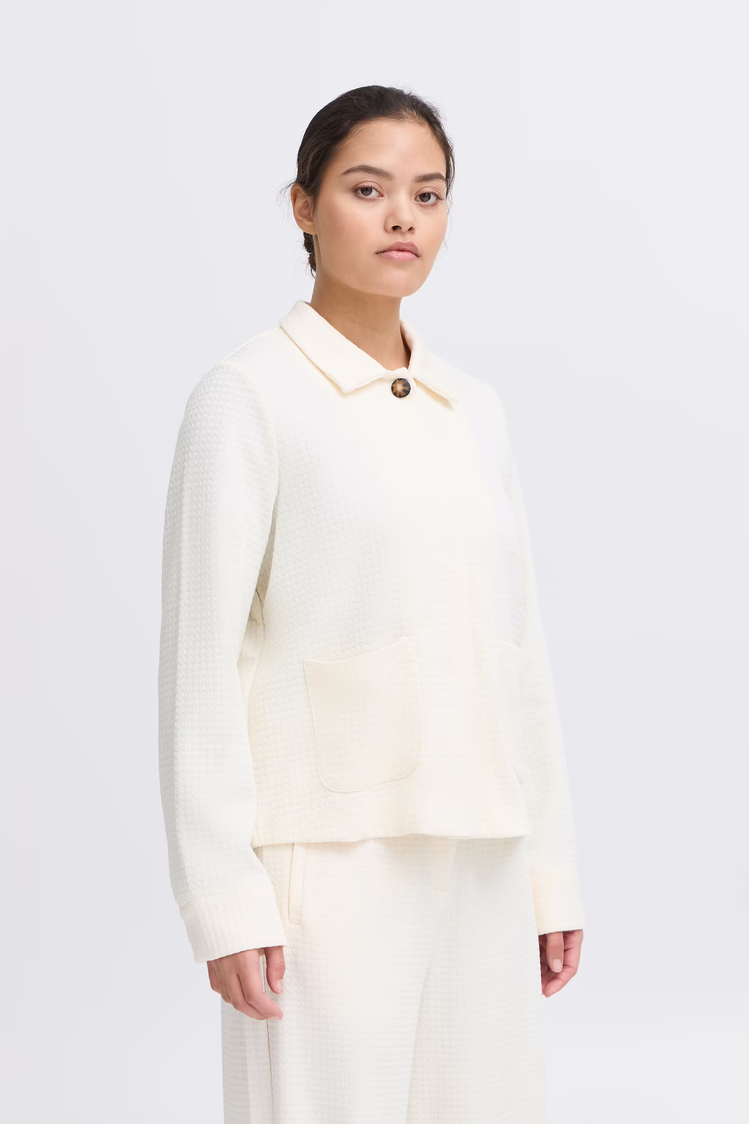 IHKATE PILLOU Yttertøy LOOKBOOK FRONT 20123014-130905