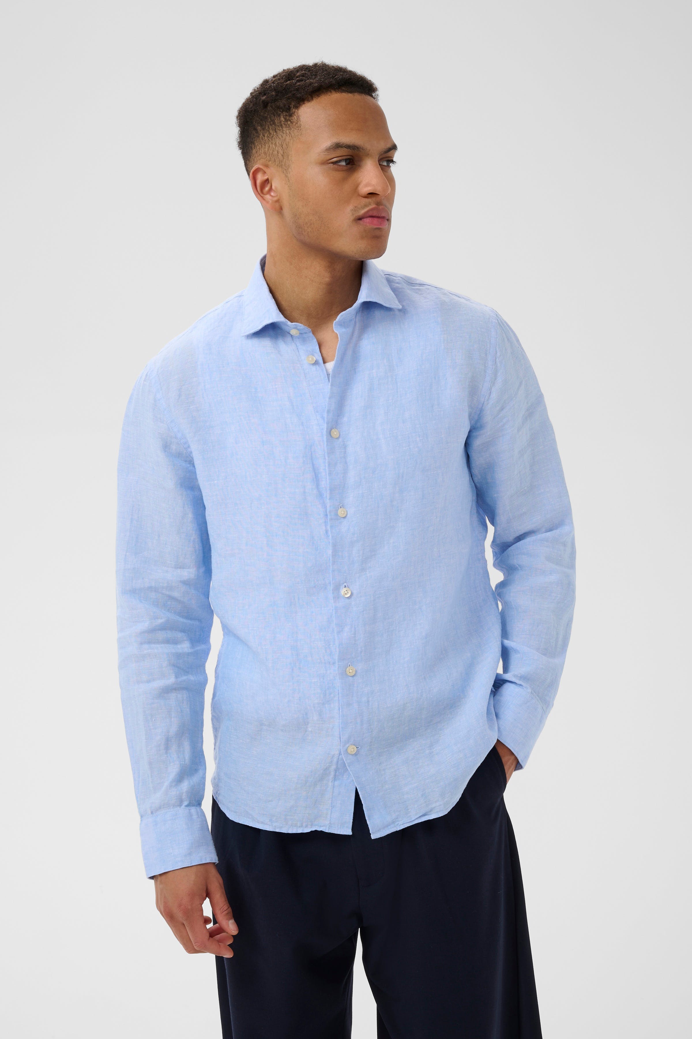 MAmarc linen shirt LOOKBOOK FRONT 30205841-154030