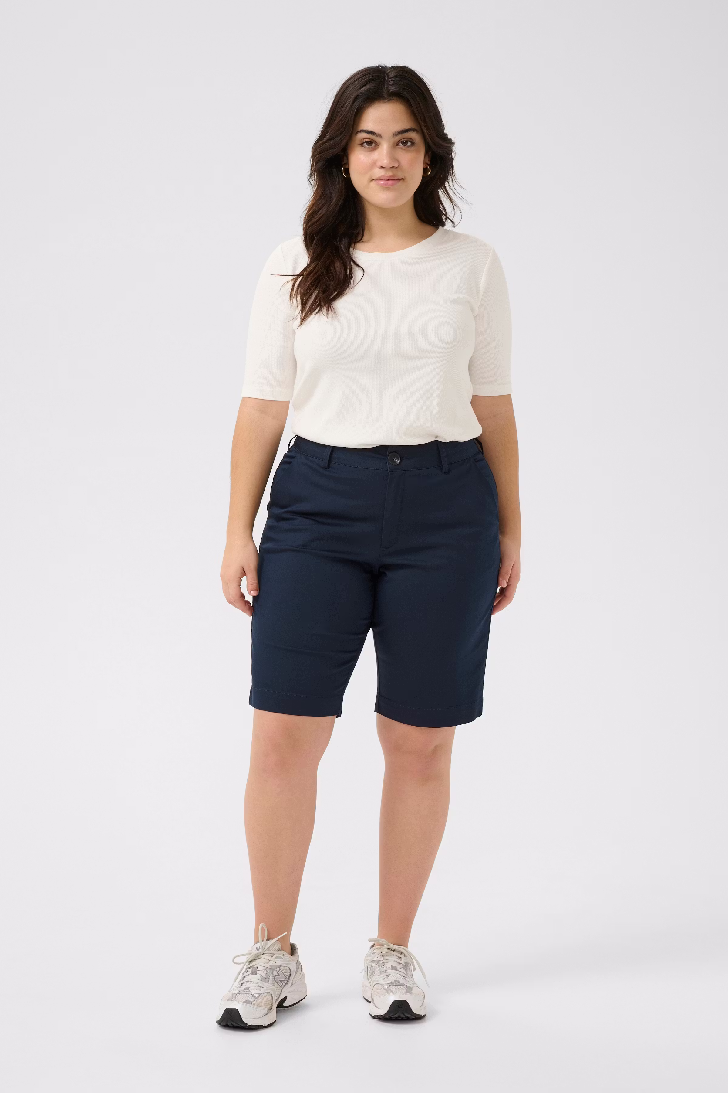 KCleana Shorts LOOKBOOK FRONT 10583285-194020