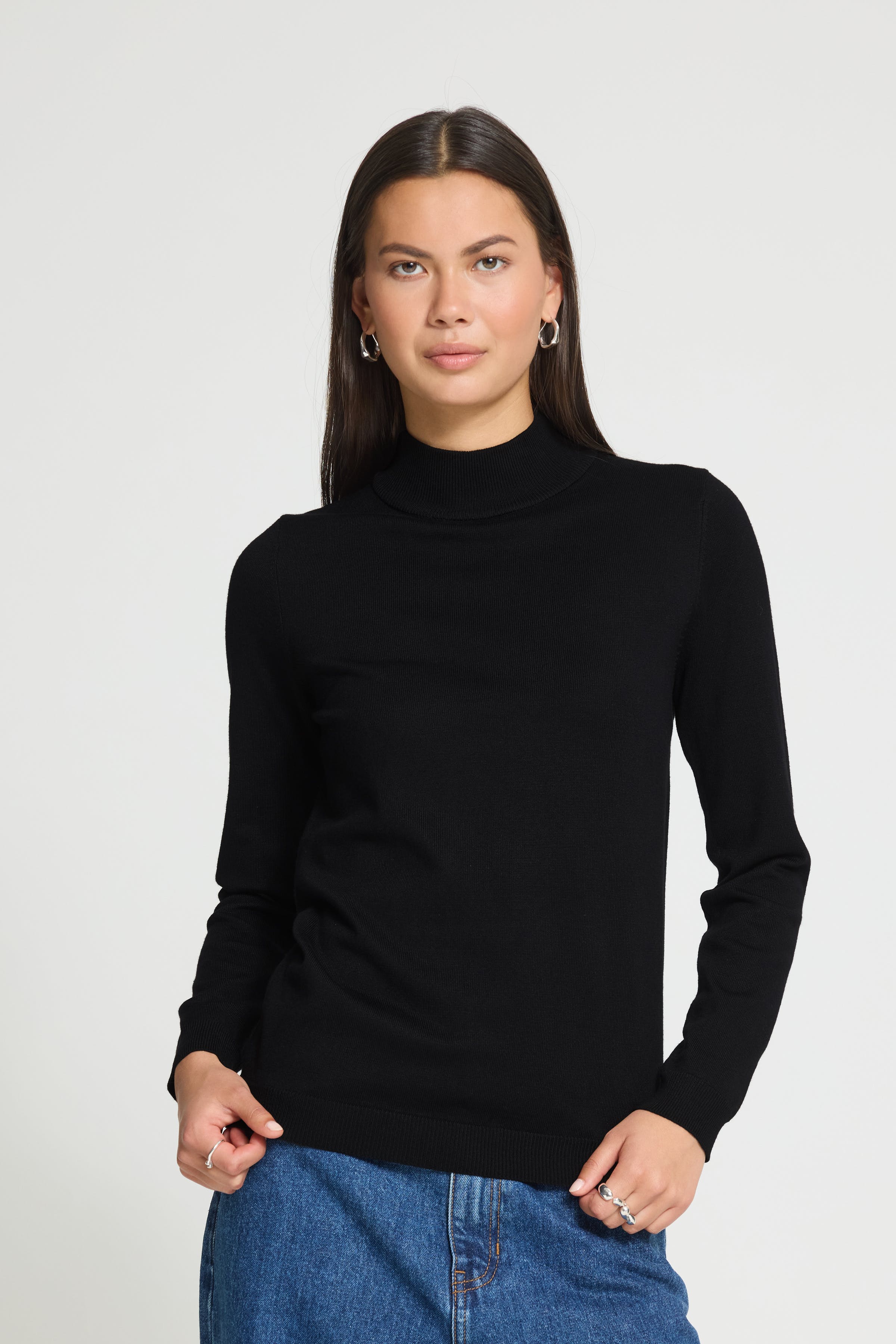 IHLULS Pullover LOOKBOOK FRONT 20126524-194008