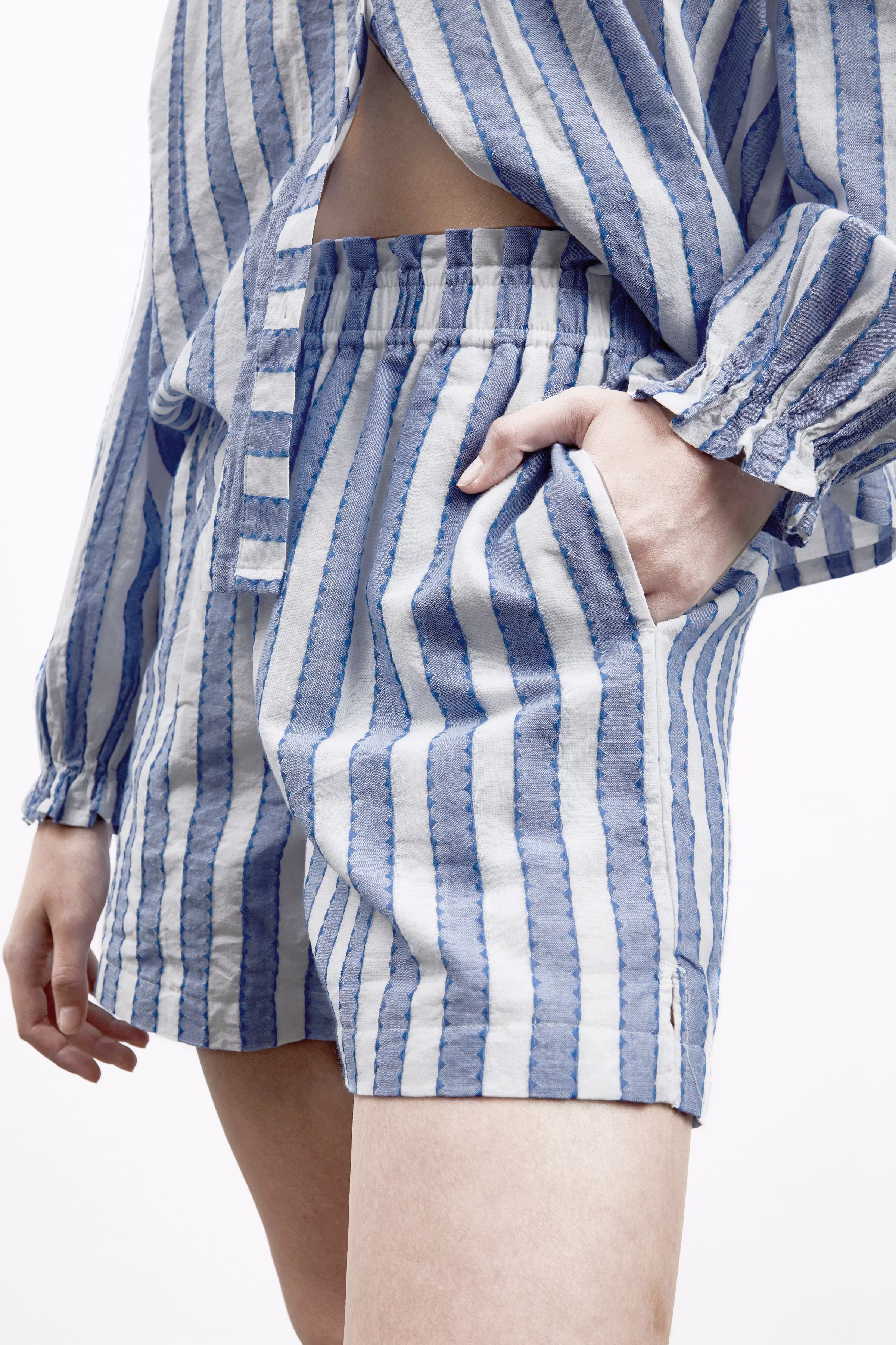 IHEZOMA Shorts LOOKBOOK DETAIL 20118326-201847