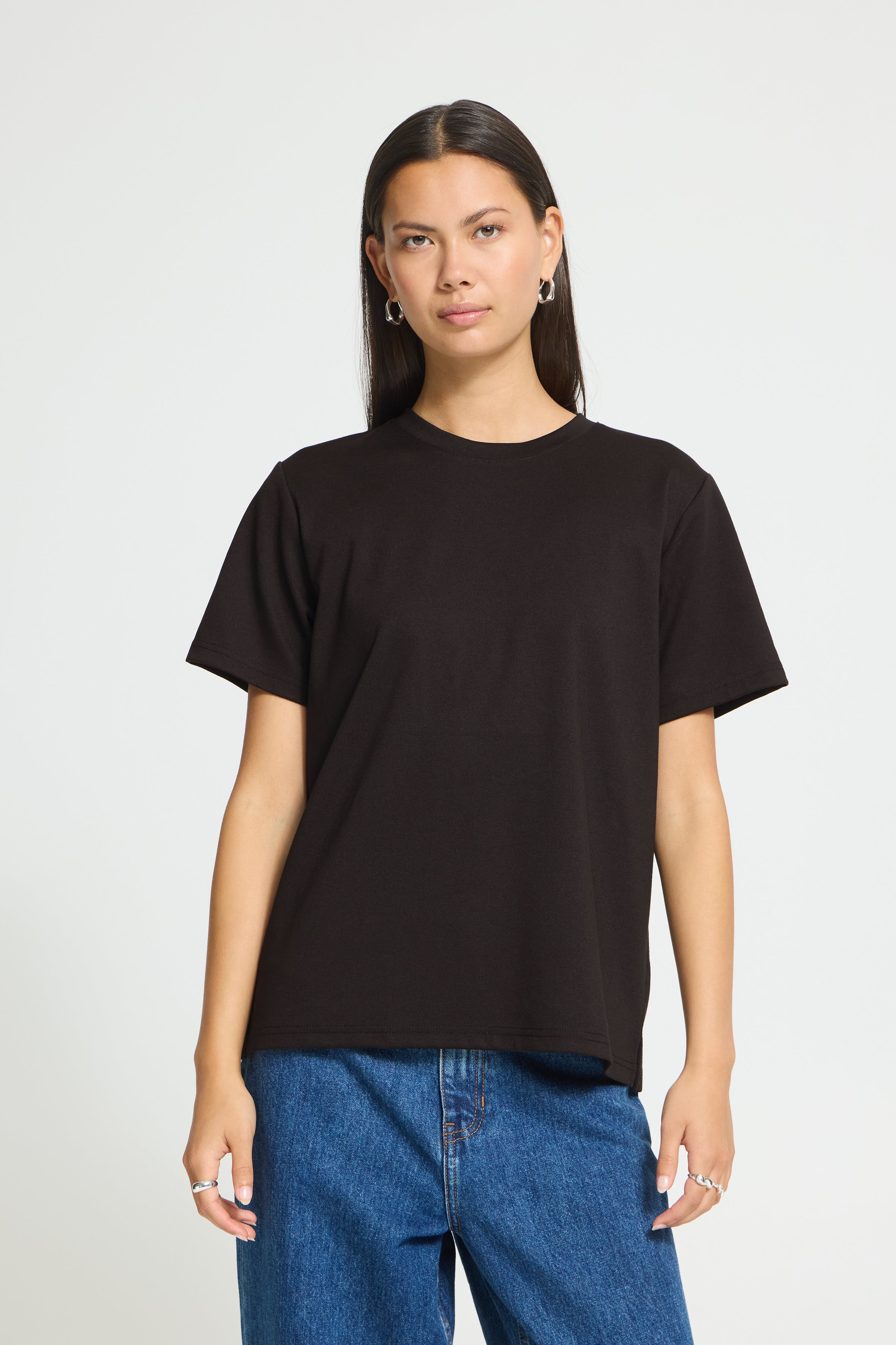 IHKATE T-shirt LOOKBOOK FRONT 20122223-194008