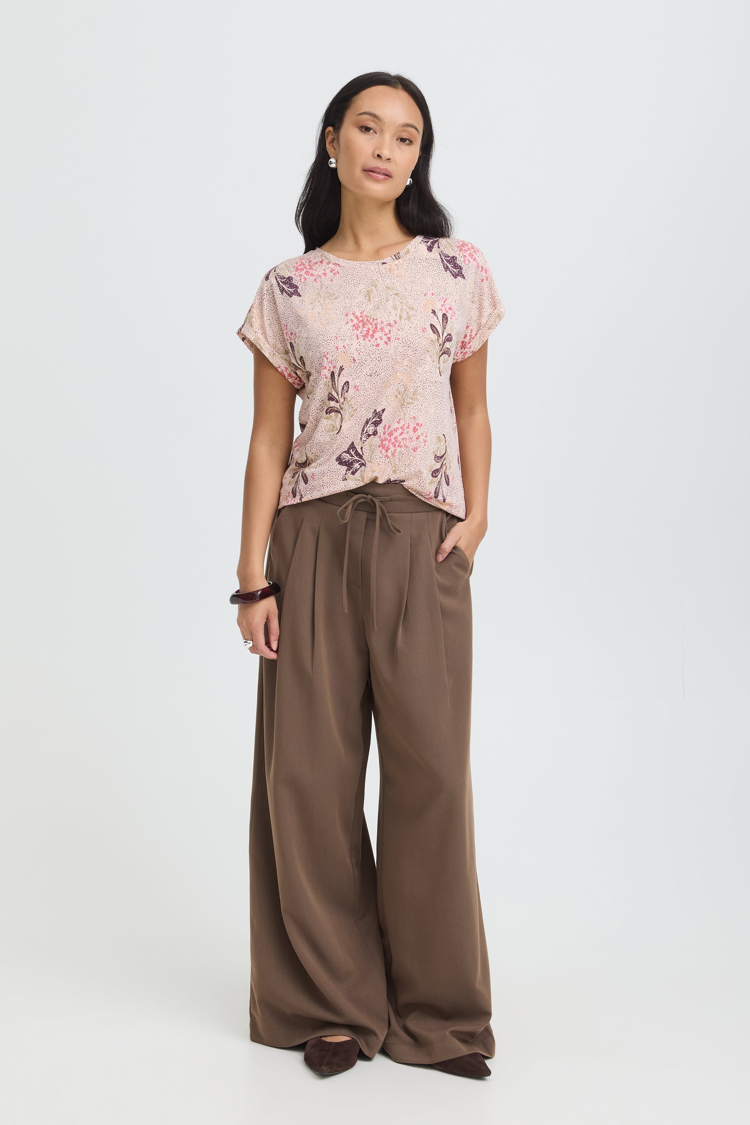 FRSEEN T-shirt LOOKBOOK FRONT 20610634-900012243