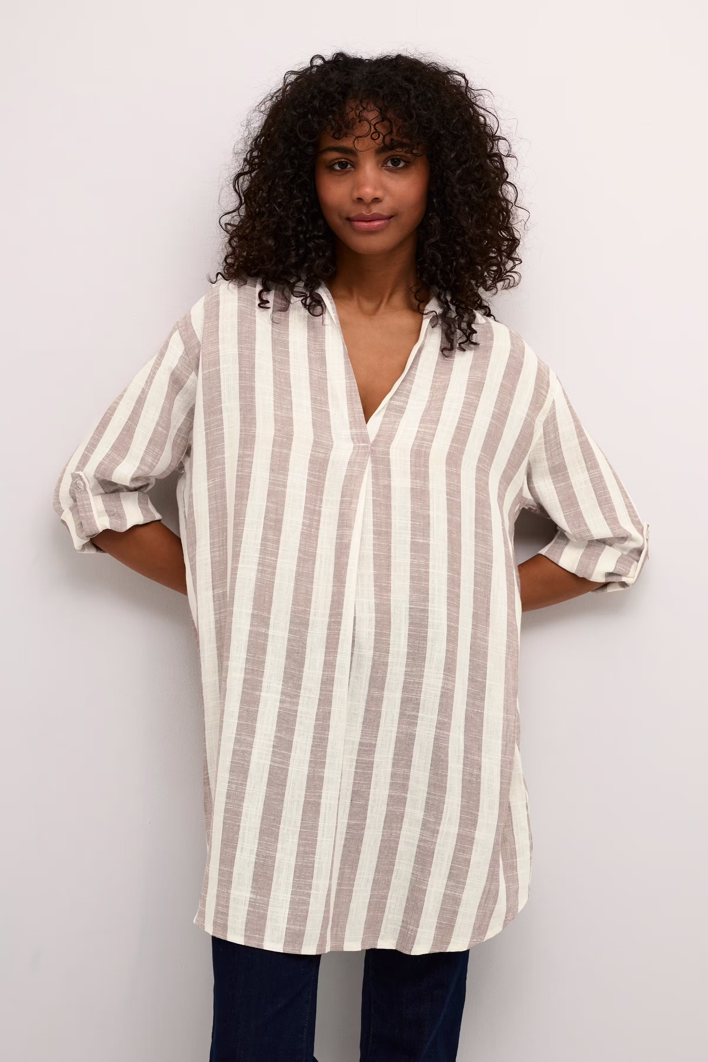 BPmina Tunika LOOKBOOK FRONT 40103492-400618