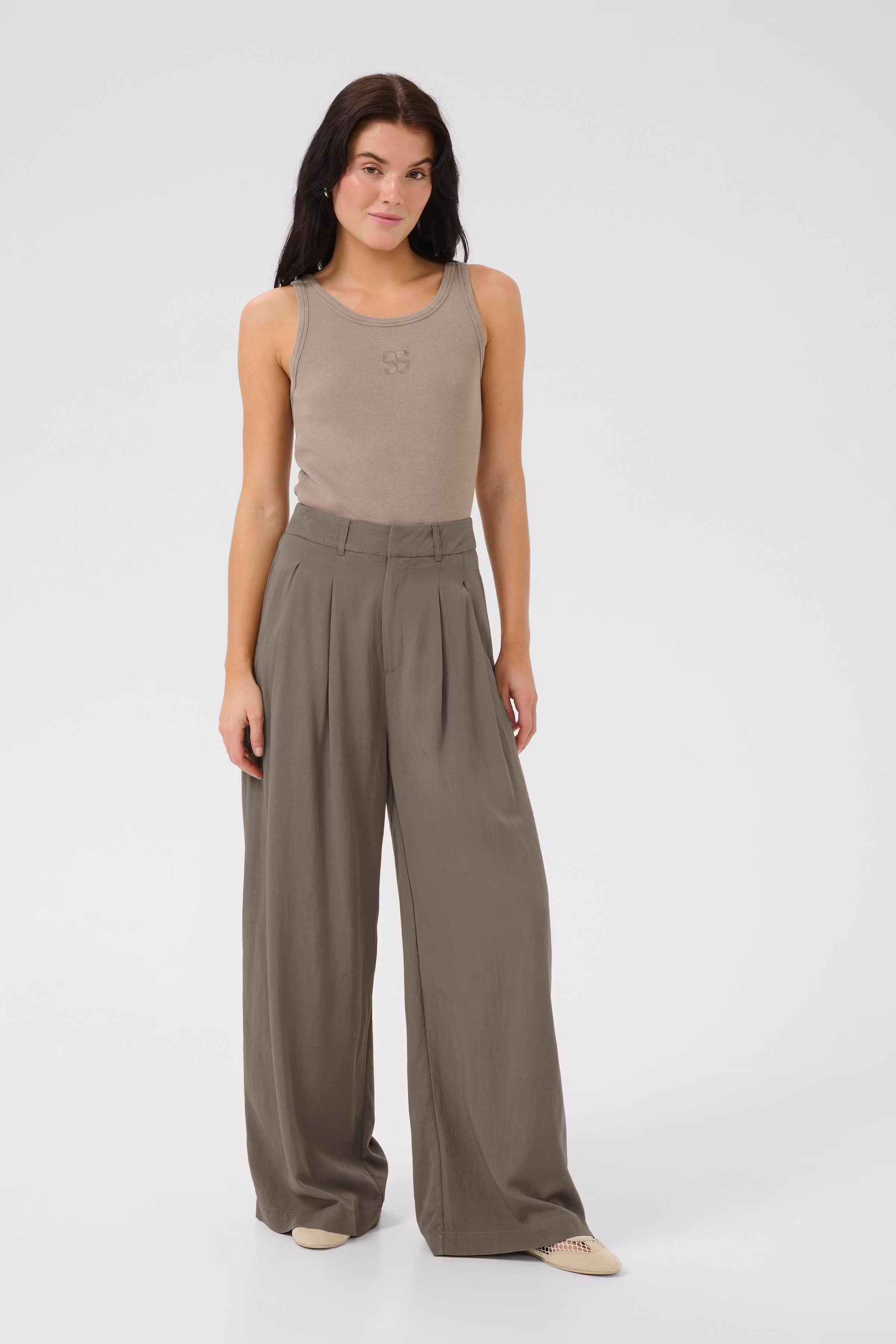GildaMW Byxor LOOKBOOK FRONT 10705139-181112