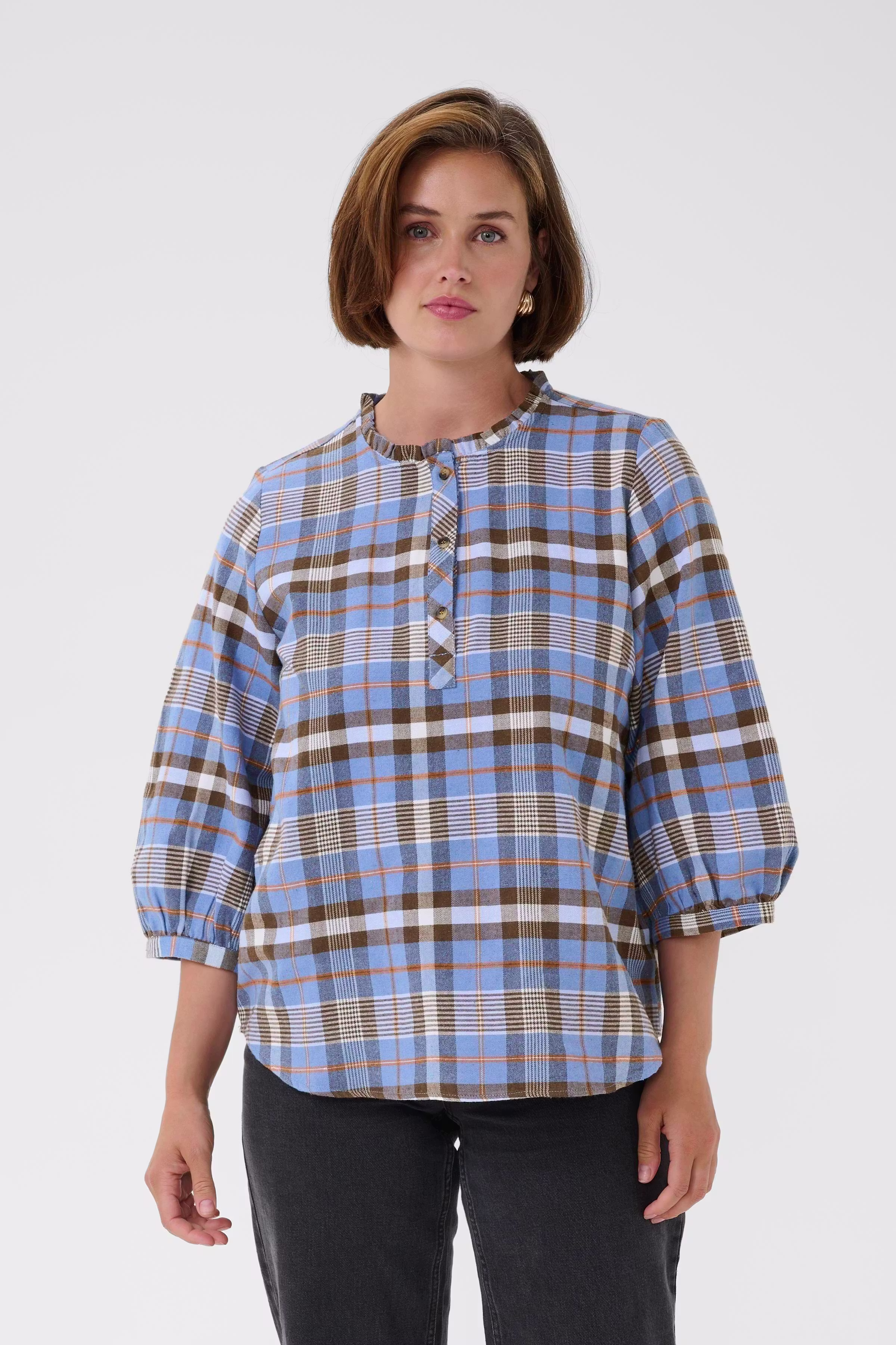 BPanita Bluse LOOKBOOK FRONT 40200088-108995