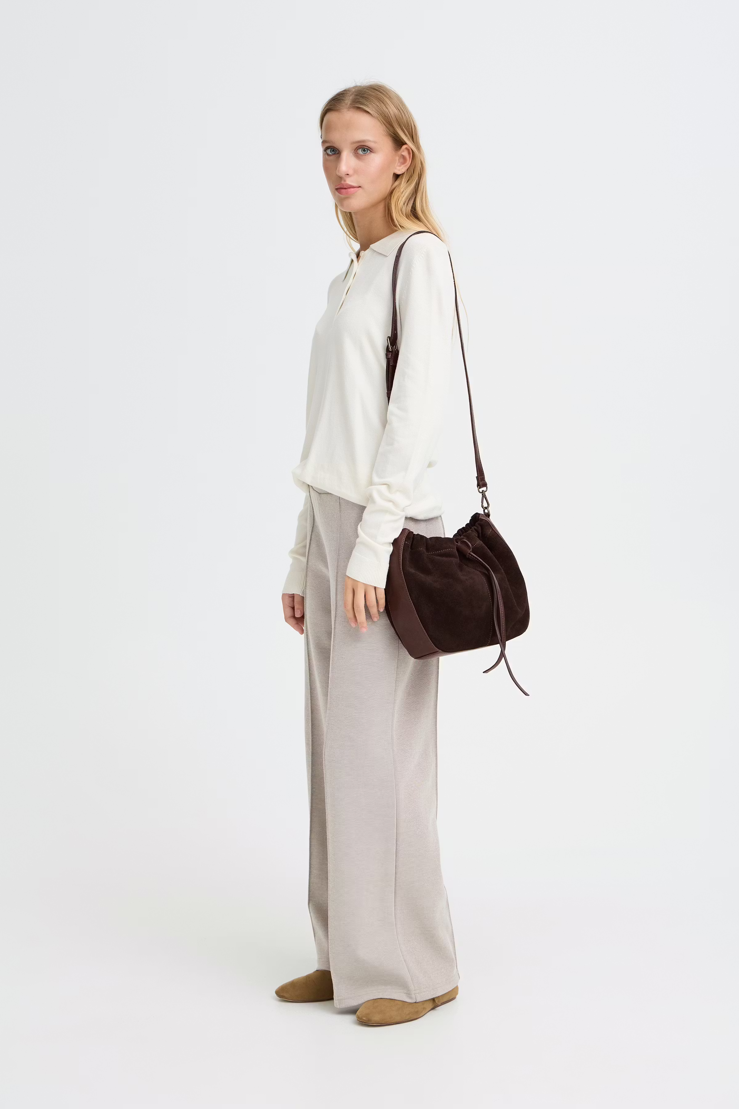 IAANNABELL Tasche LOOKBOOK FRONT 20125358-191419