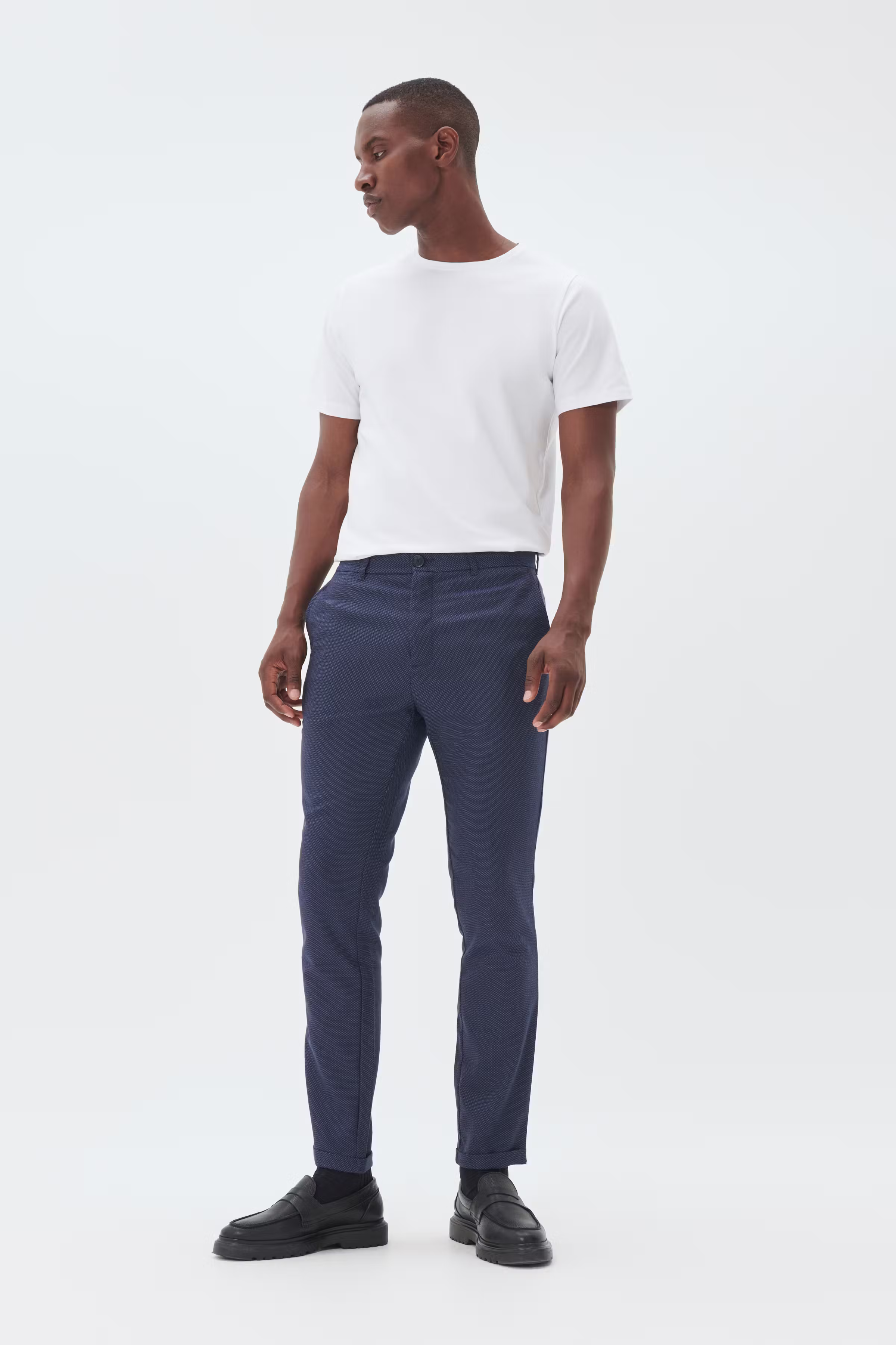 MAliam Broek LOOKBOOK FRONT 30207334-194011