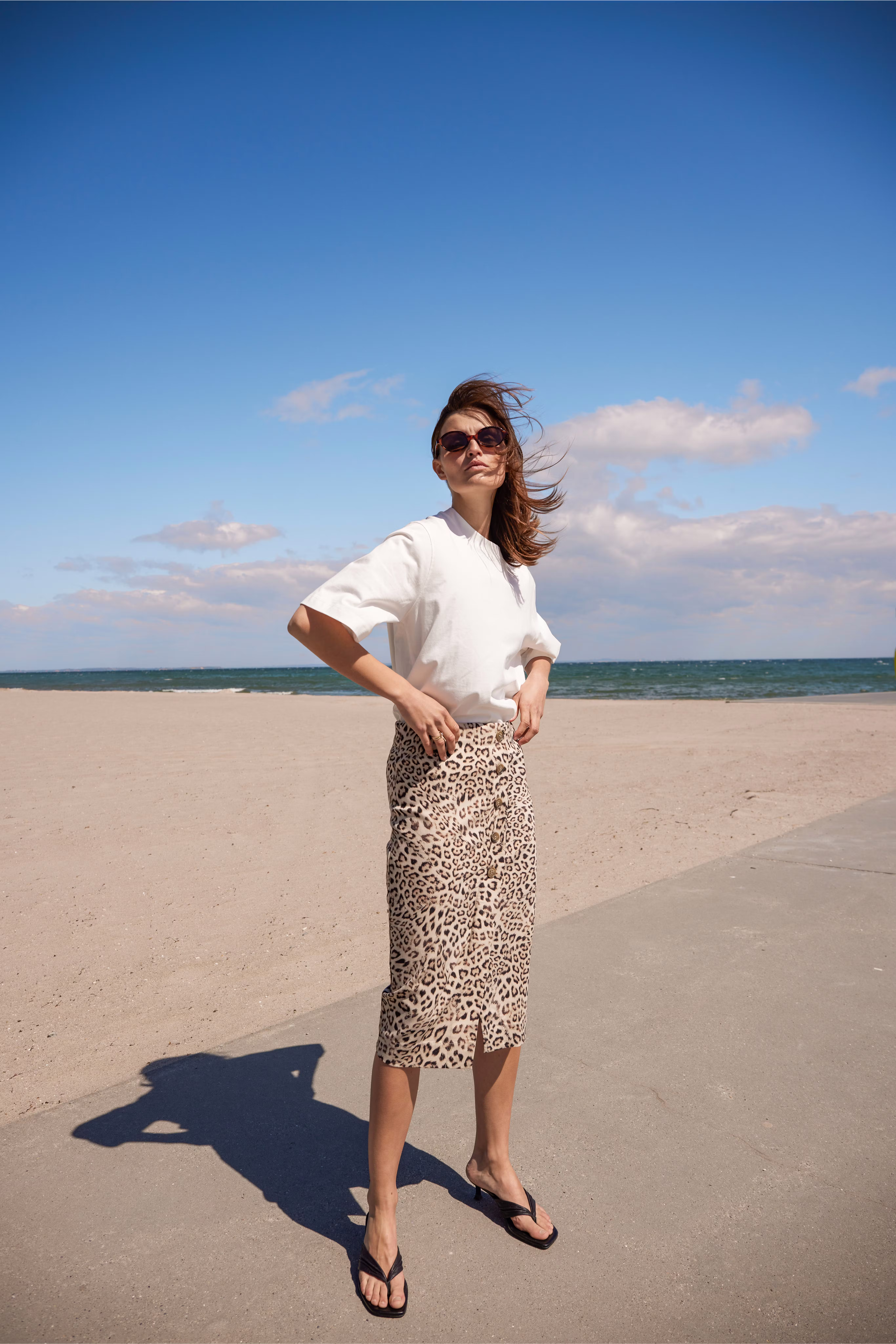 SLJalina Rock LOCATION NONE 30408462-303941