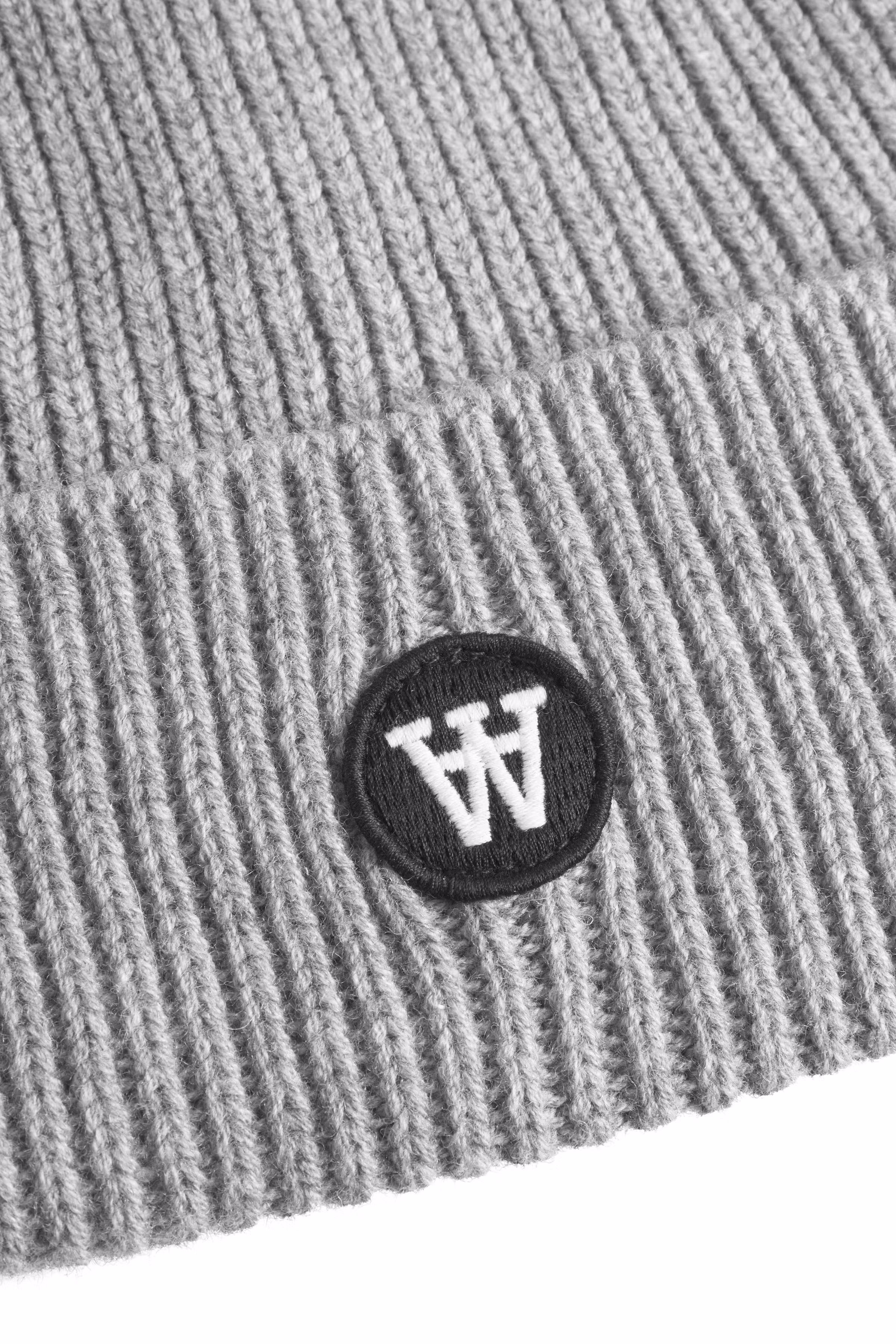 WWVin beanie PACK DETAIL 30251643-303760