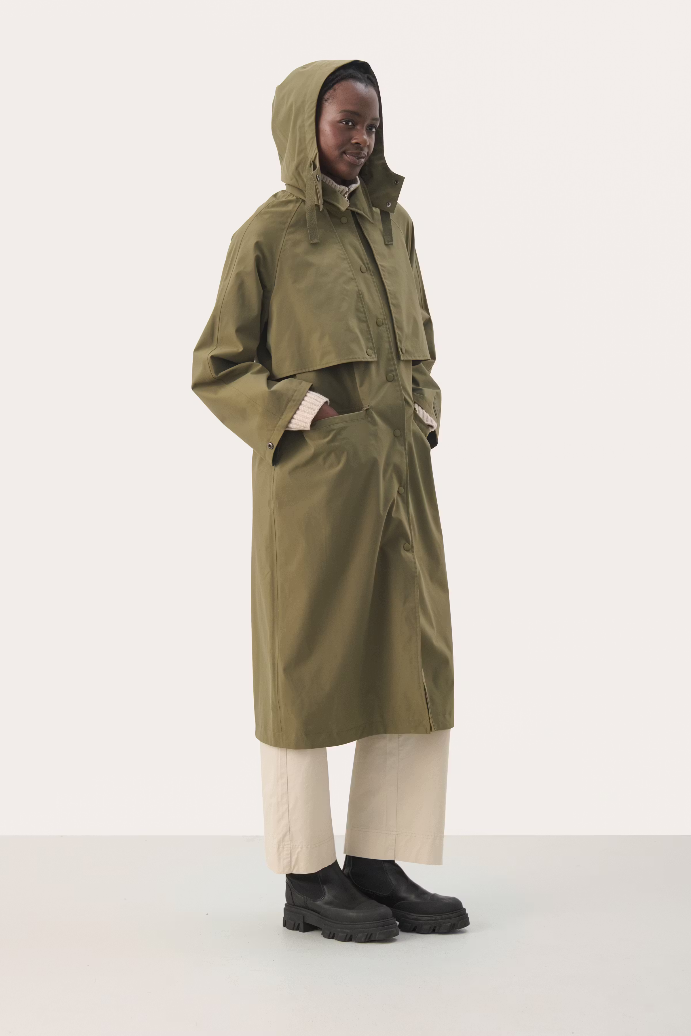 NoirPW Coat LOOKBOOK BACK 30309201-190510