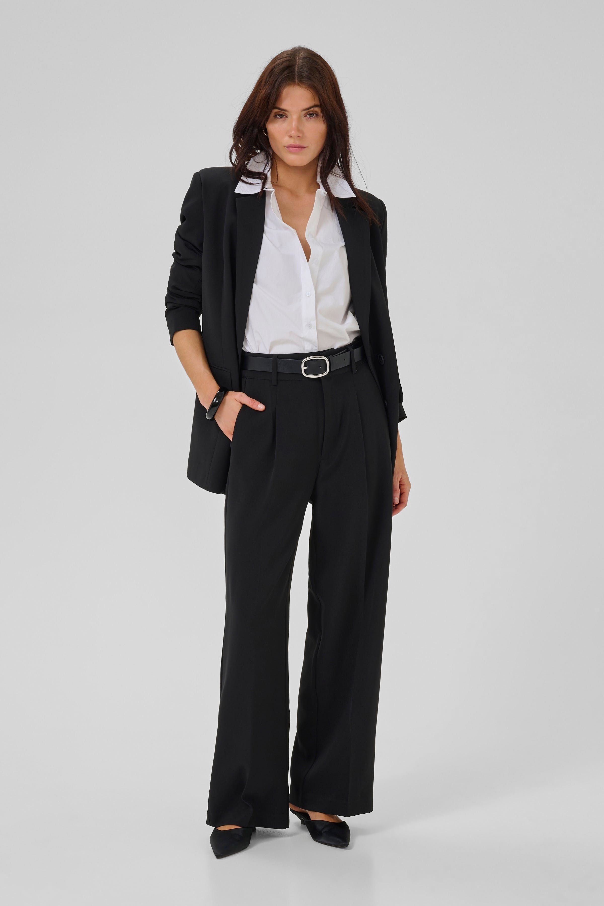 02 Skjorte LOOKBOOK FRONT 10705733-110601