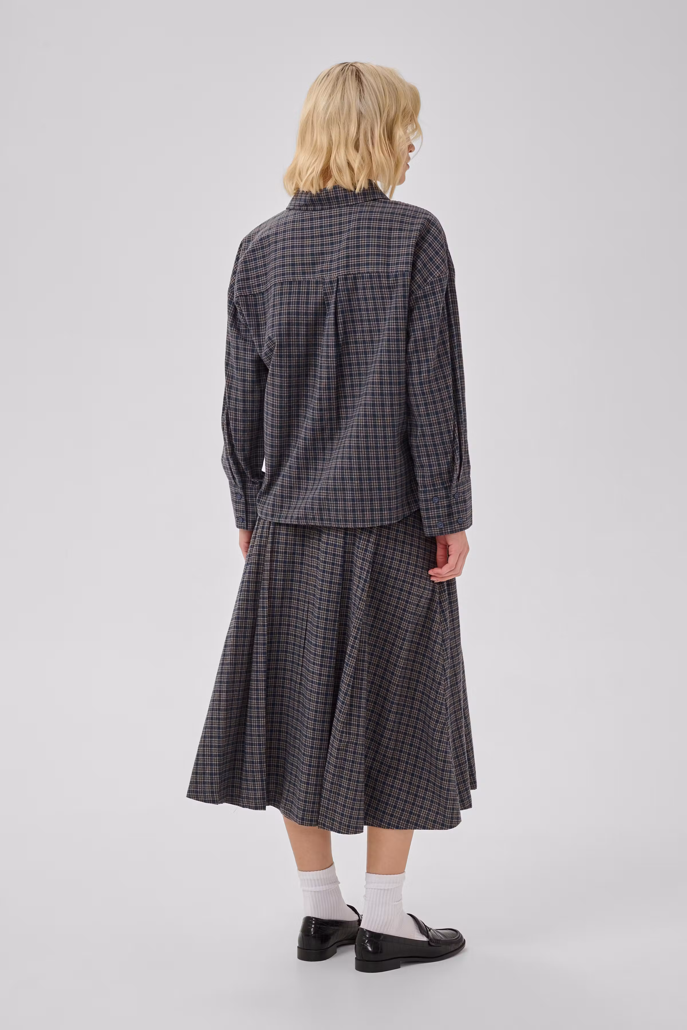MWLennie Shirt LOOKBOOK BACK 10705701-107076