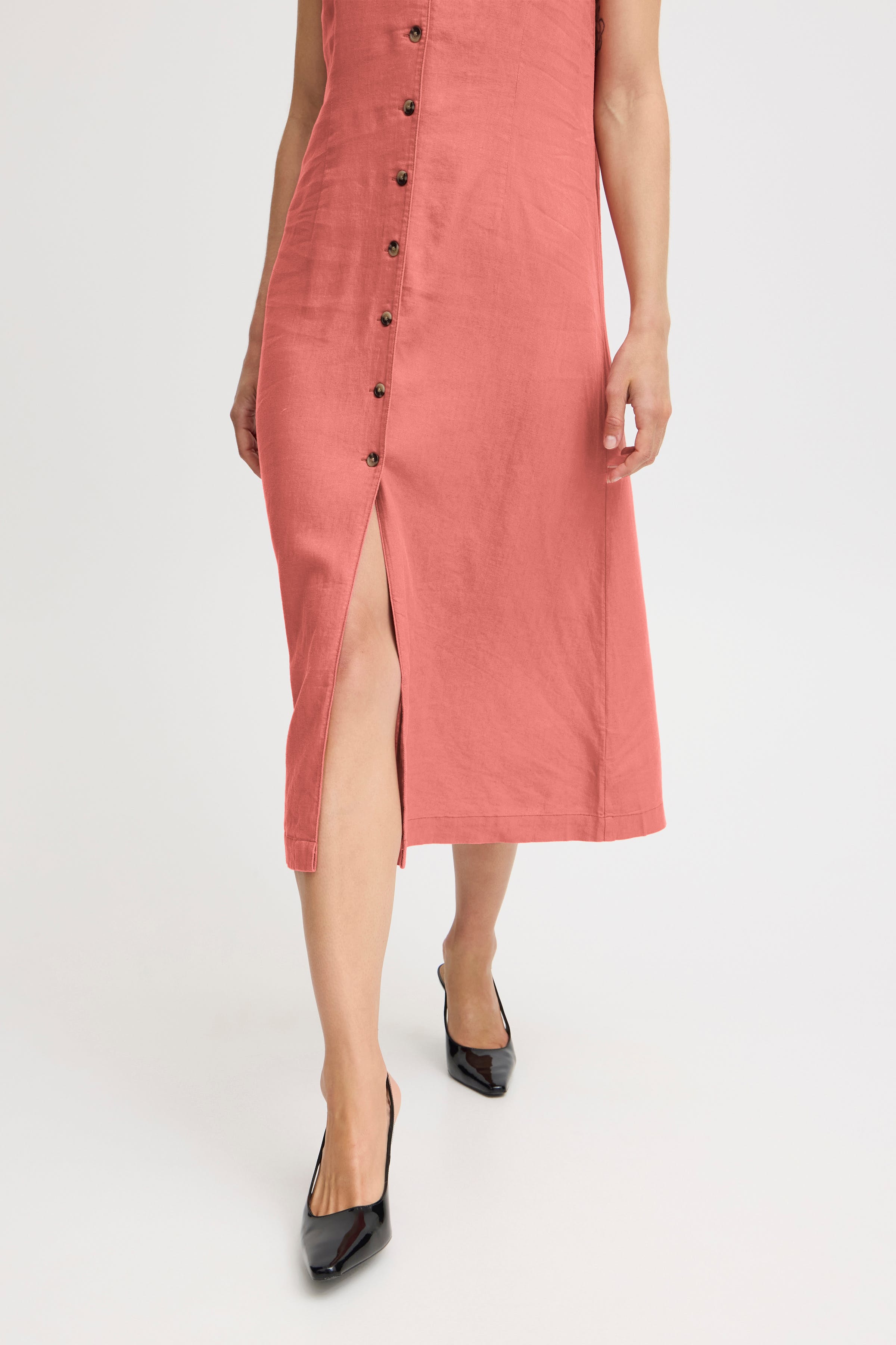 BYFALAKKA Kleid LOOKBOOK DETAIL 20816615-181436