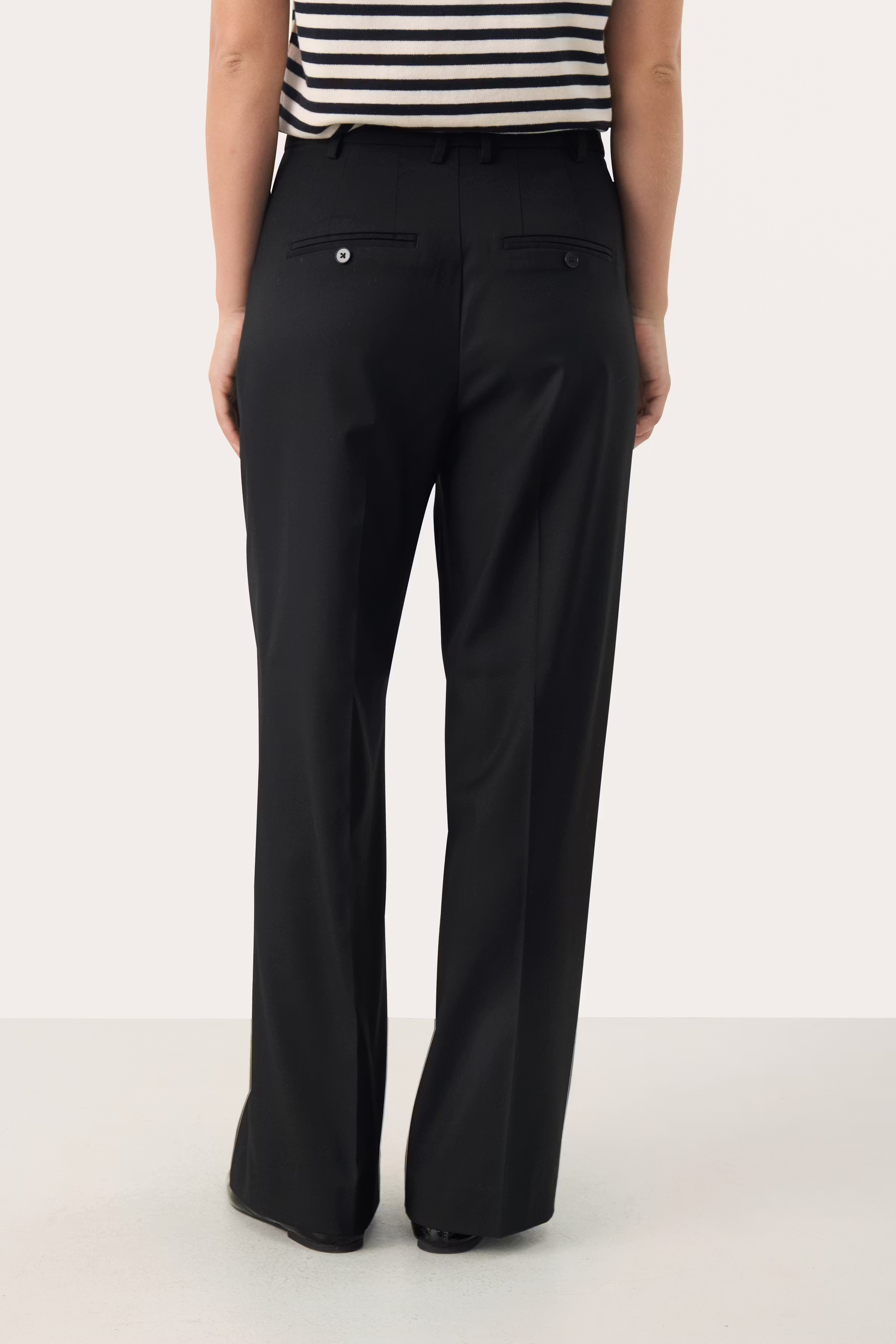 CherraPW Hose LOOKBOOK BACK 30310069-194008