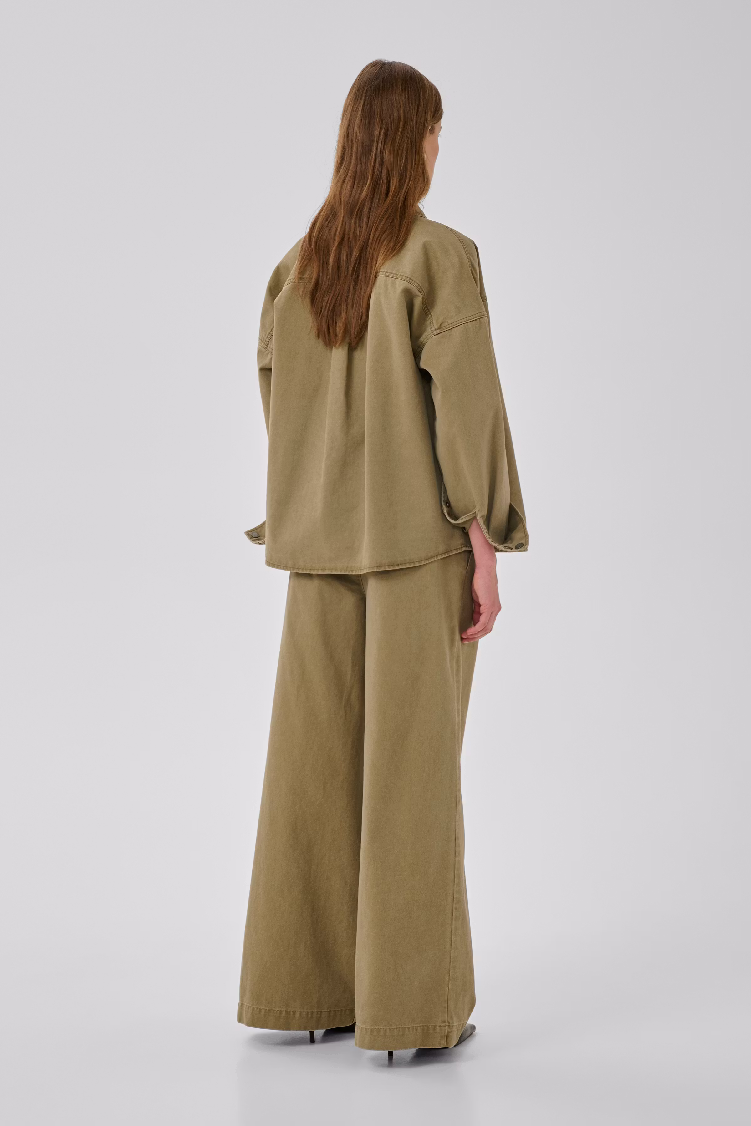 MWLisva Wide jeans LOOKBOOK BACK 10705437-109138