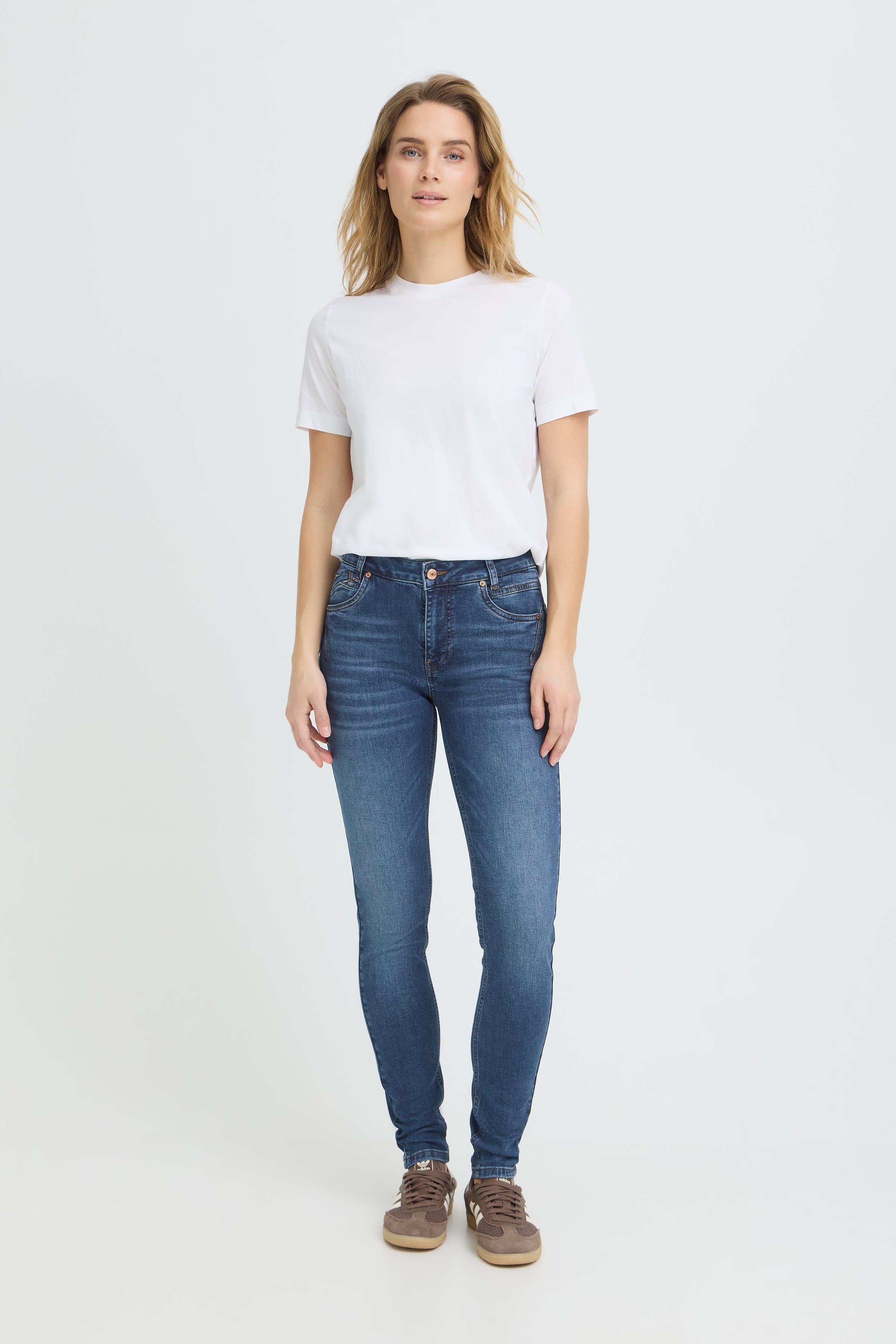 PZCARMEN HW Jeans Skinny Leg LOOKBOOK FRONT 50204829-200002