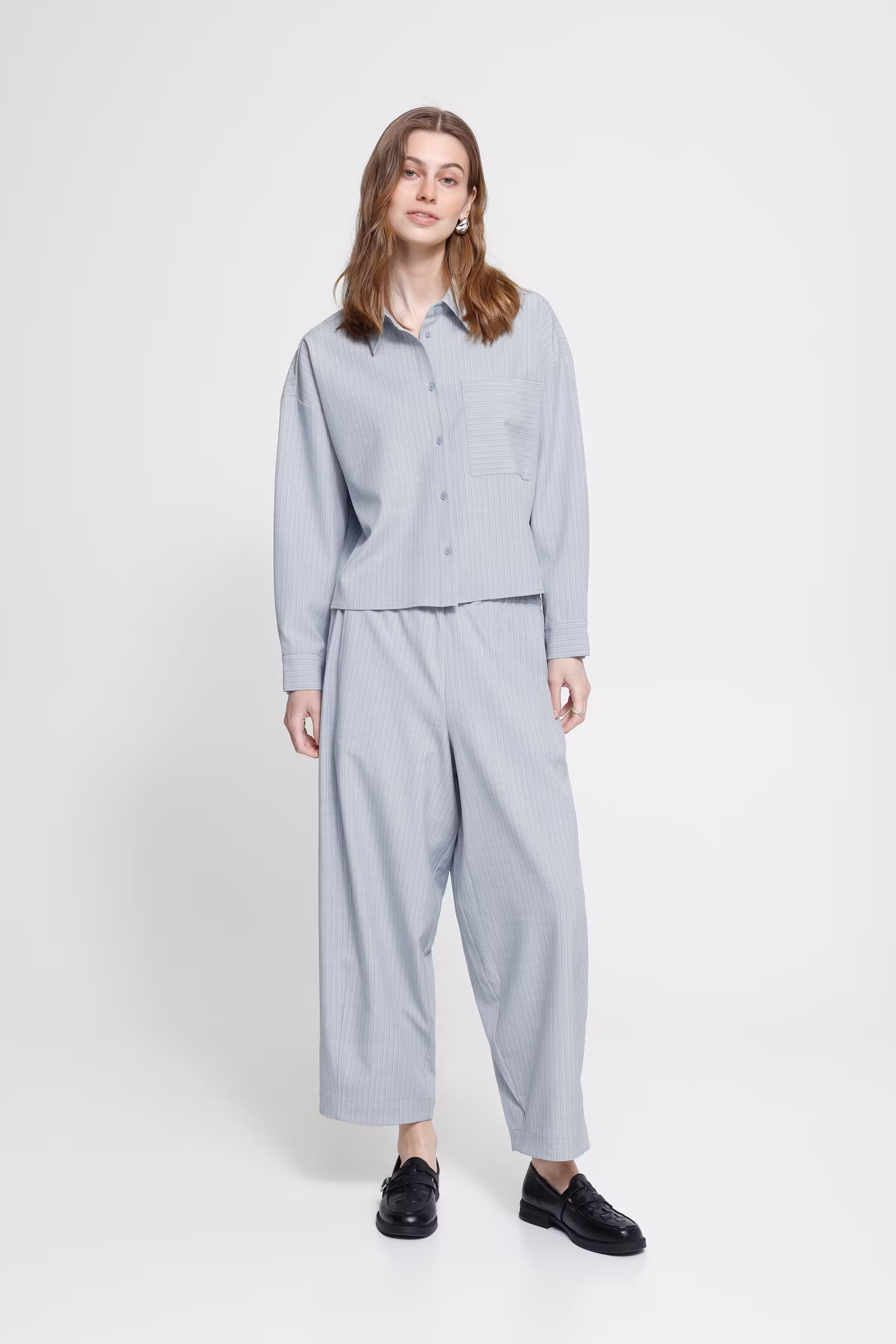 IXTRINE skjorte LOOKBOOK FRONT 20123489-164013
