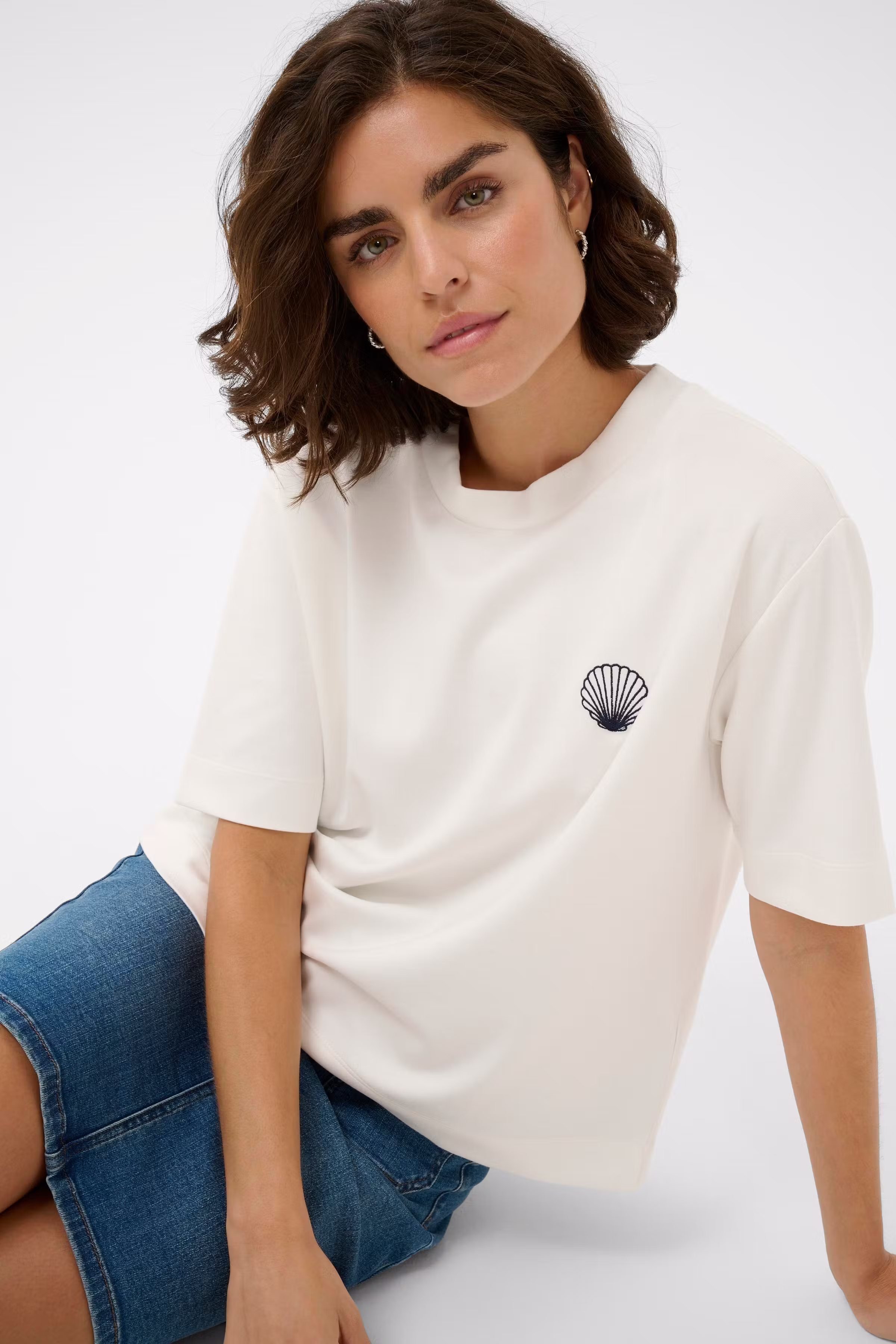 KAannie T-shirt LOOKBOOK DETAIL 10511796-110602