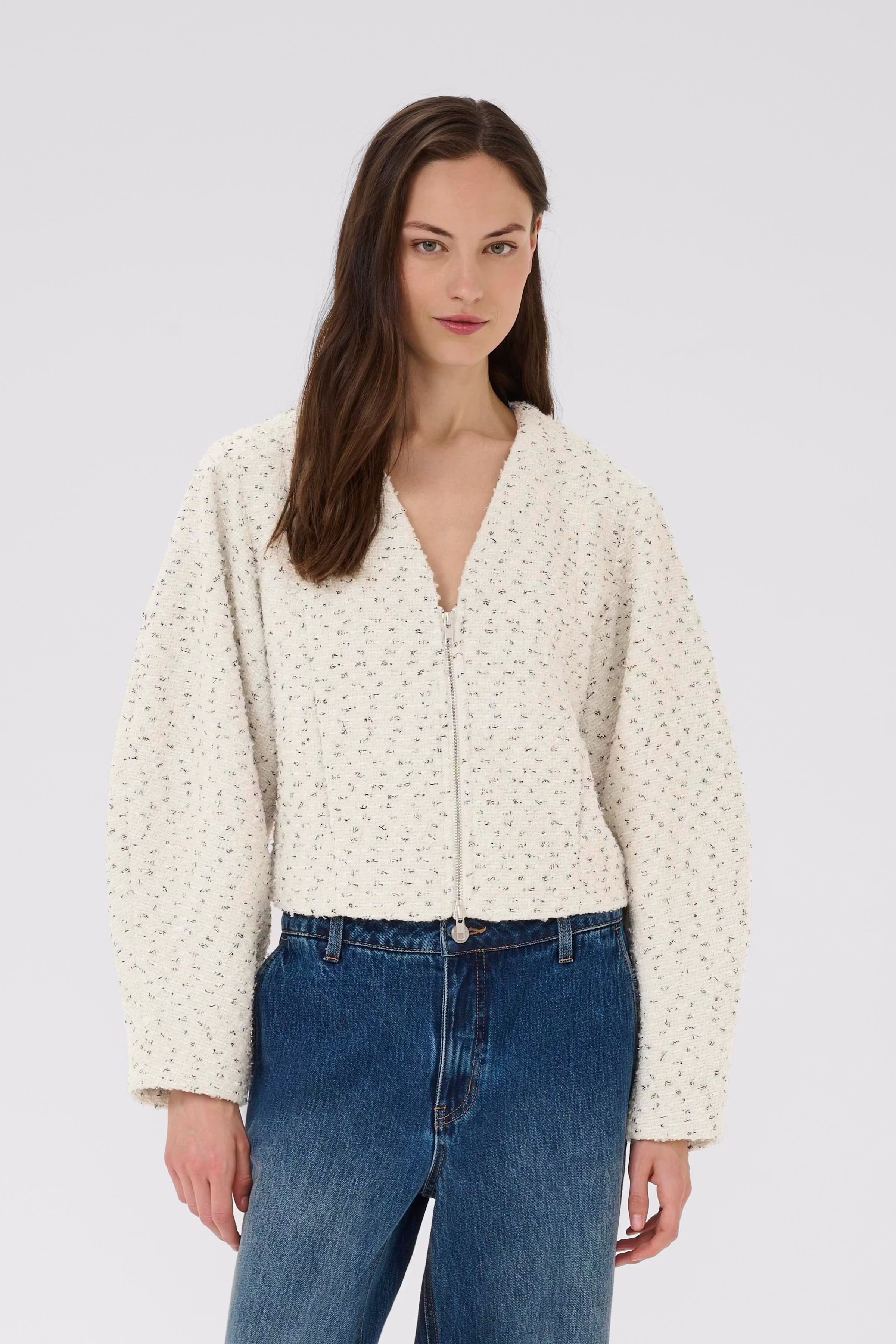 KBDallas Outerwear LOOKBOOK FRONT 10105785-110103