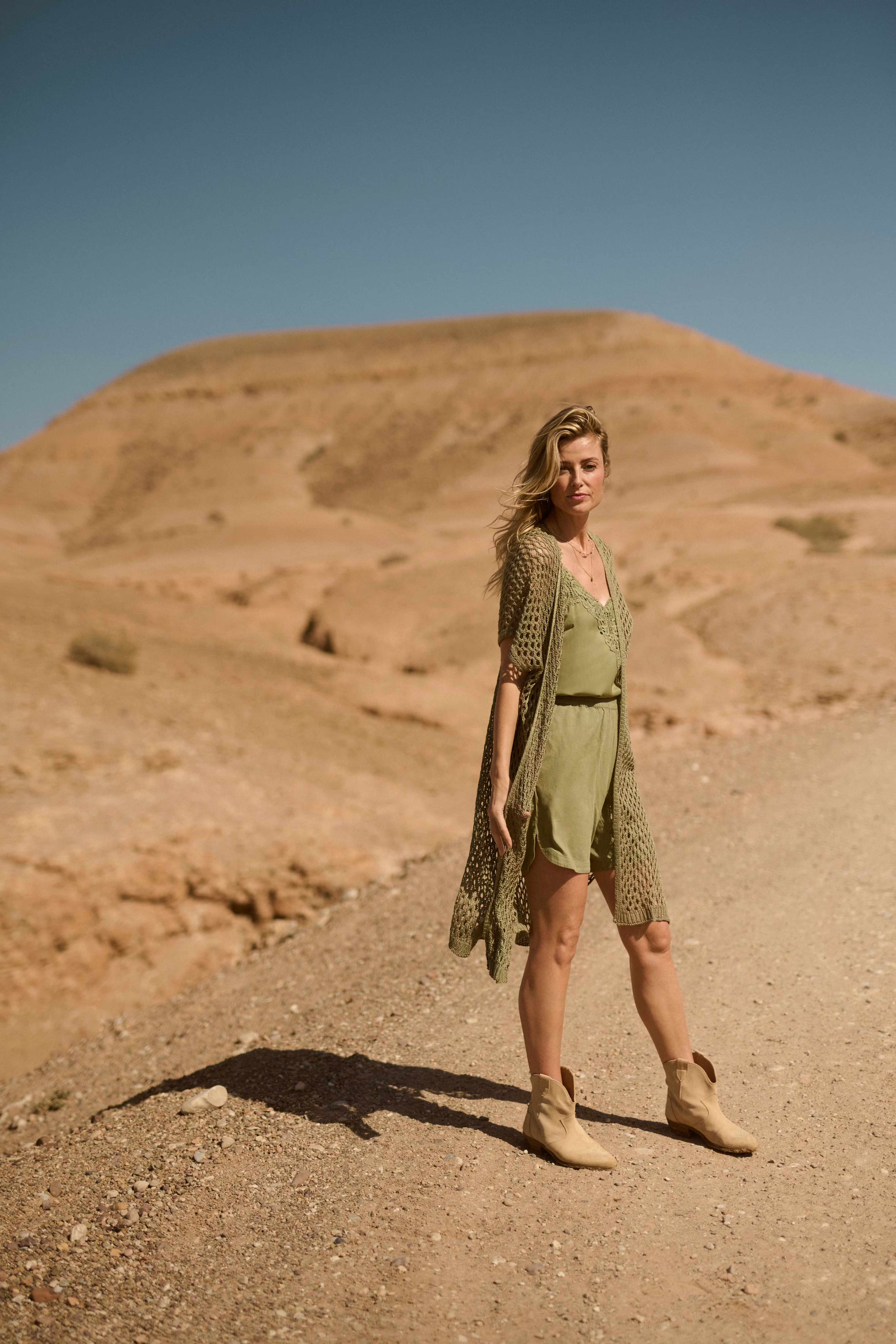 CRVenta Linen Shorts LOCATION NONE 10612576-170115