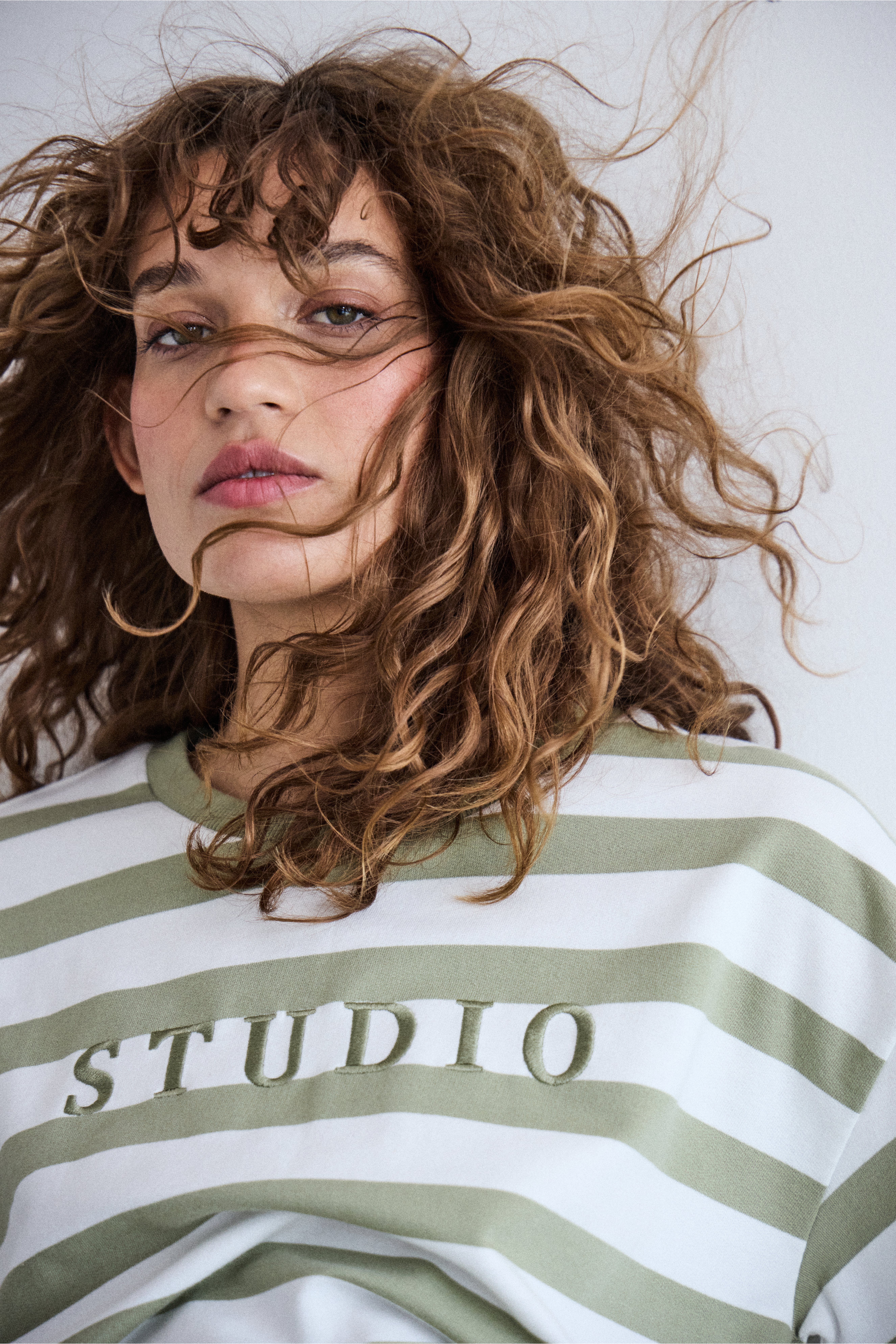 IHOCIE T-shirt LOCATION NONE 20122776-204373