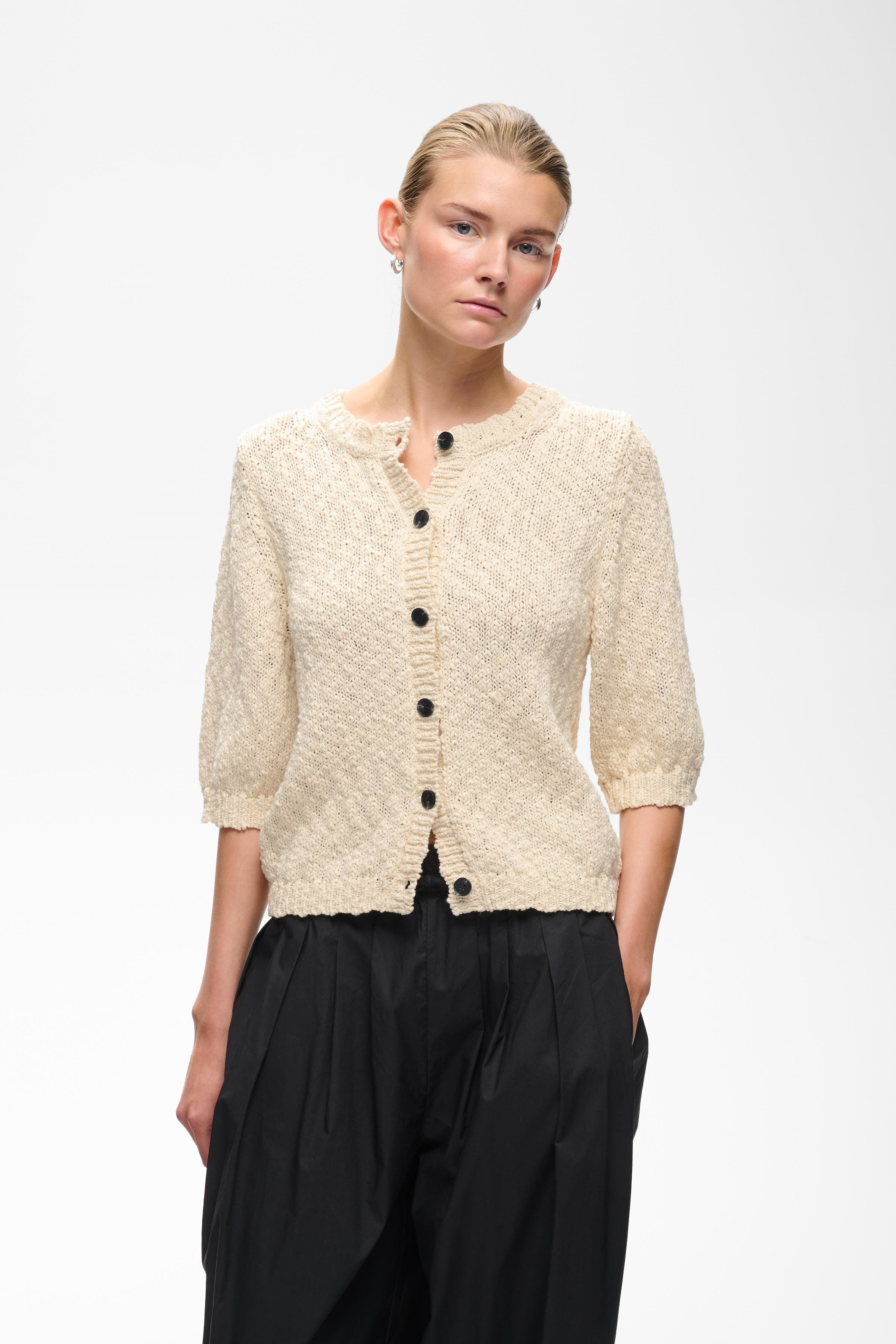 DAFNEIW Vest LOOKBOOK FRONT 30112673-120601