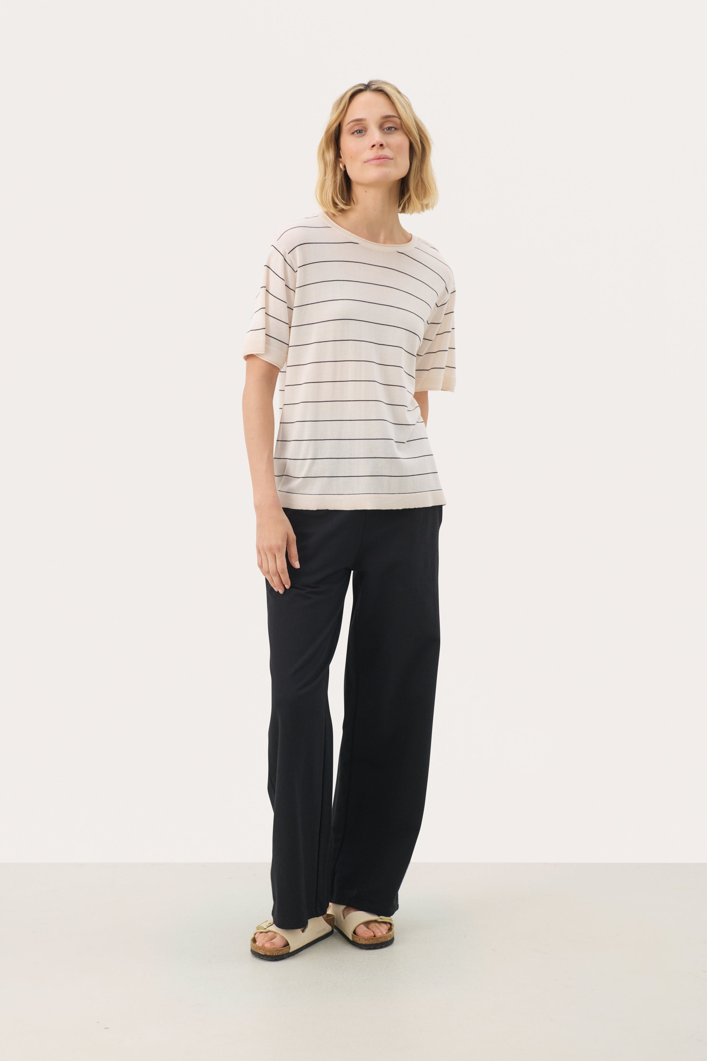 TinniPW Pullover LOOKBOOK FRONT 30309854-304014