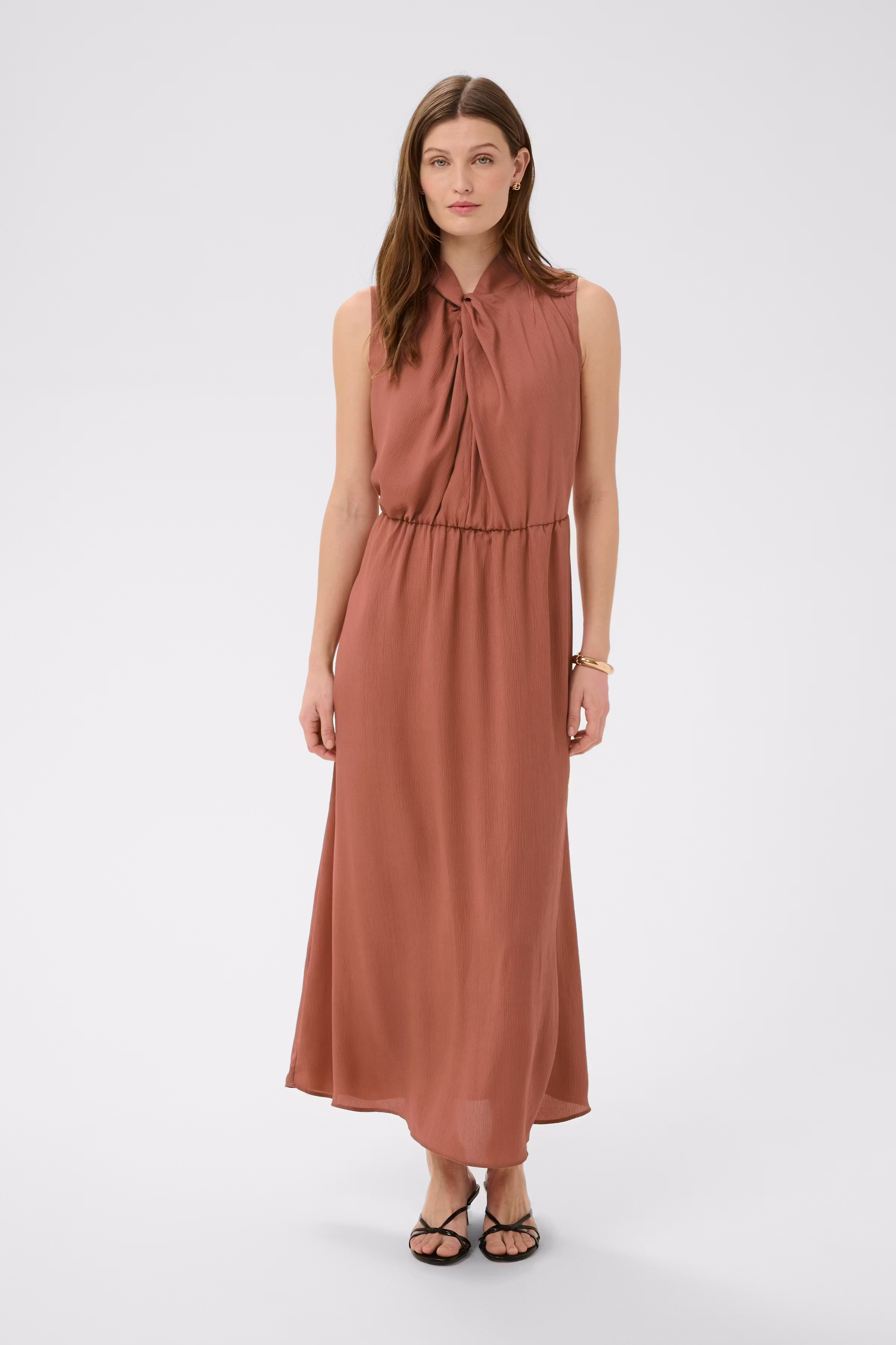 SLParis Kjole LOOKBOOK FRONT 30409590-171514