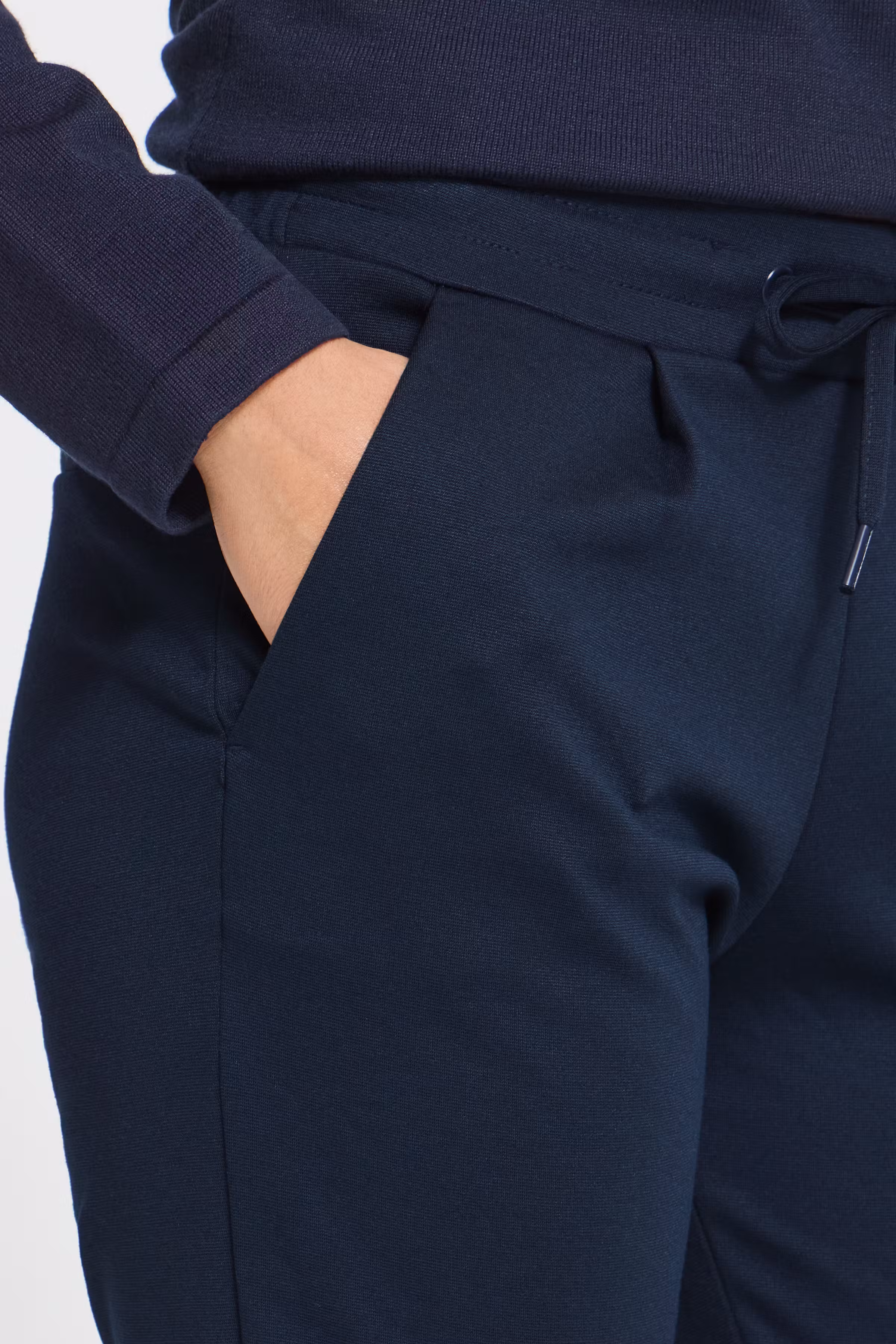 IHKATE Hose LOOKBOOK DETAIL 20105036-14044