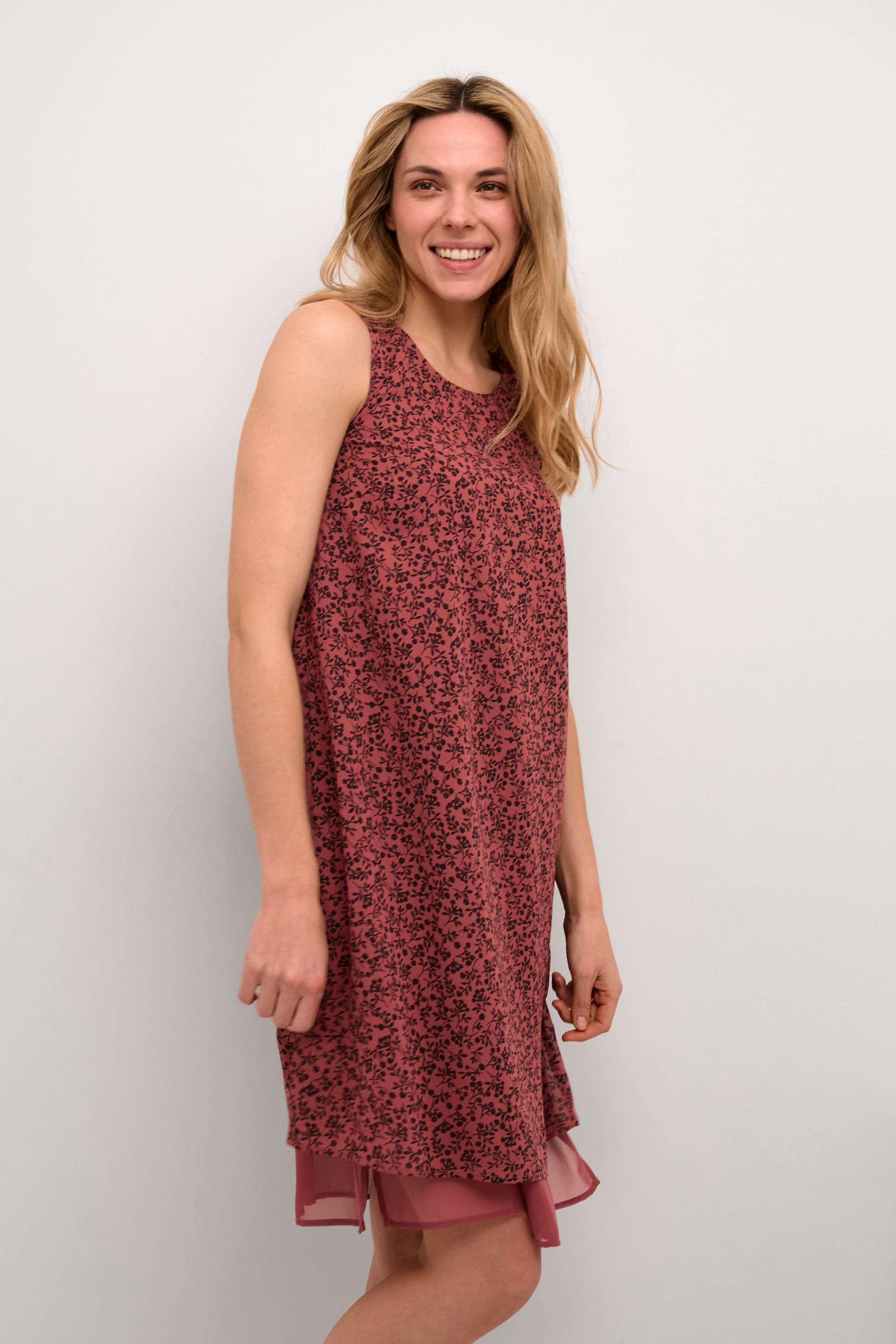 BPcajsa Kleid LOOKBOOK FRONT 10590274-104497B