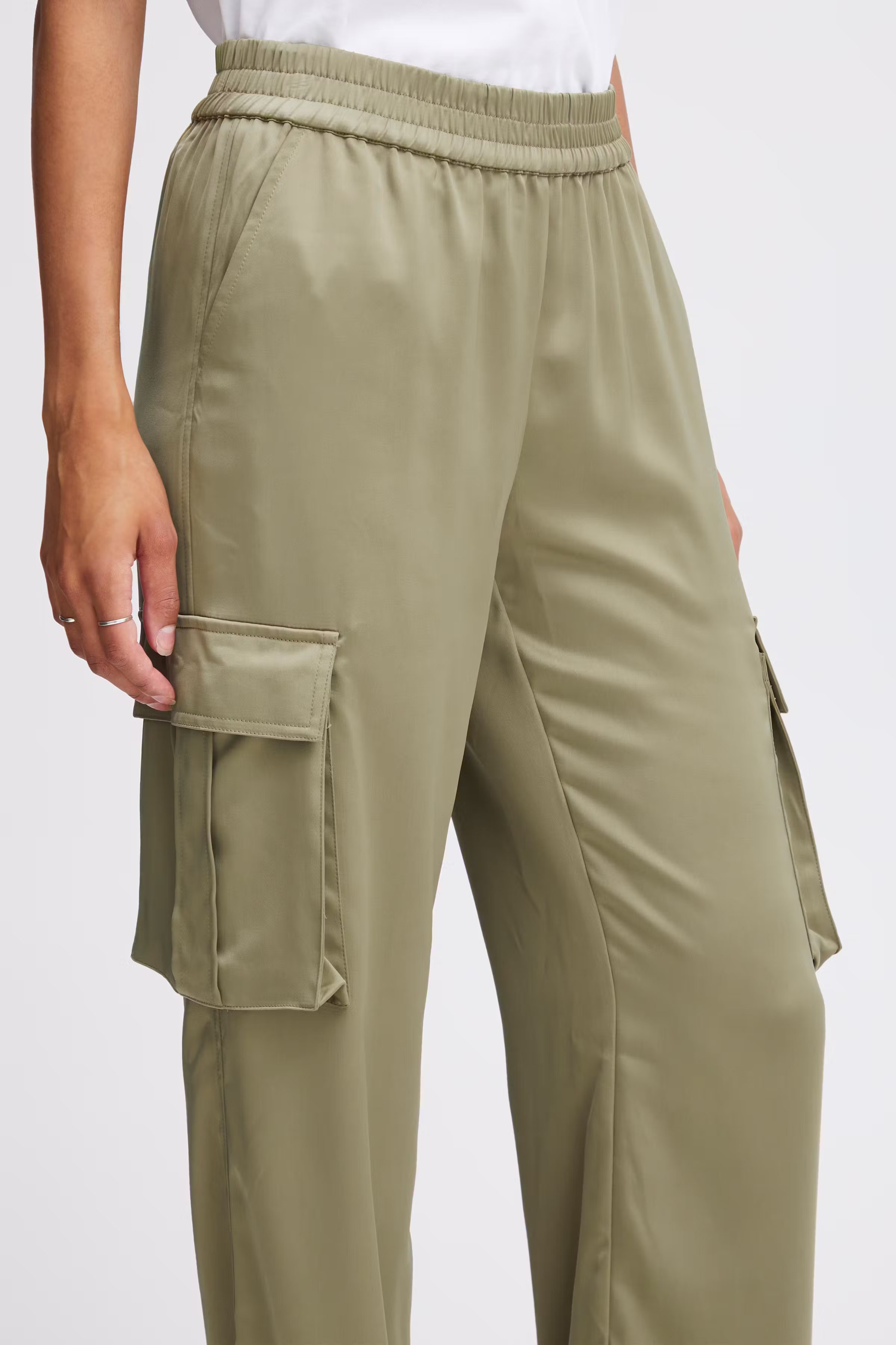 BYESTO Trousers LOOKBOOK DETAIL 20814261-170620