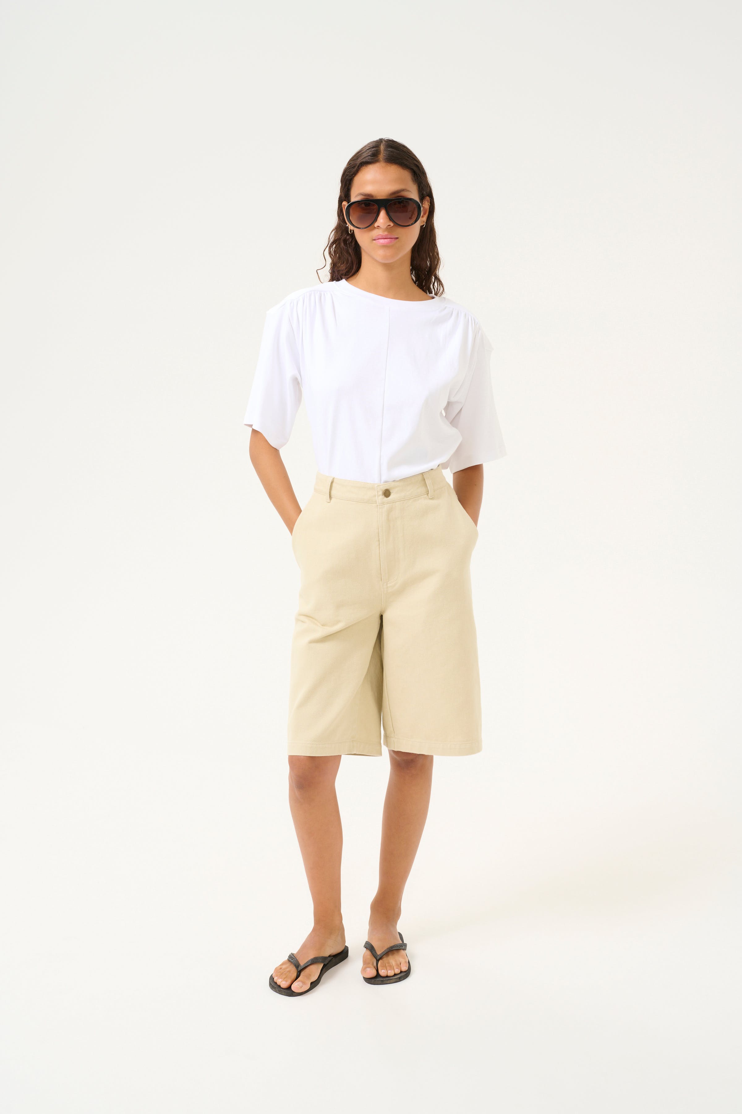 KBVary T-shirt LOOKBOOK DETAIL 10105484-110601