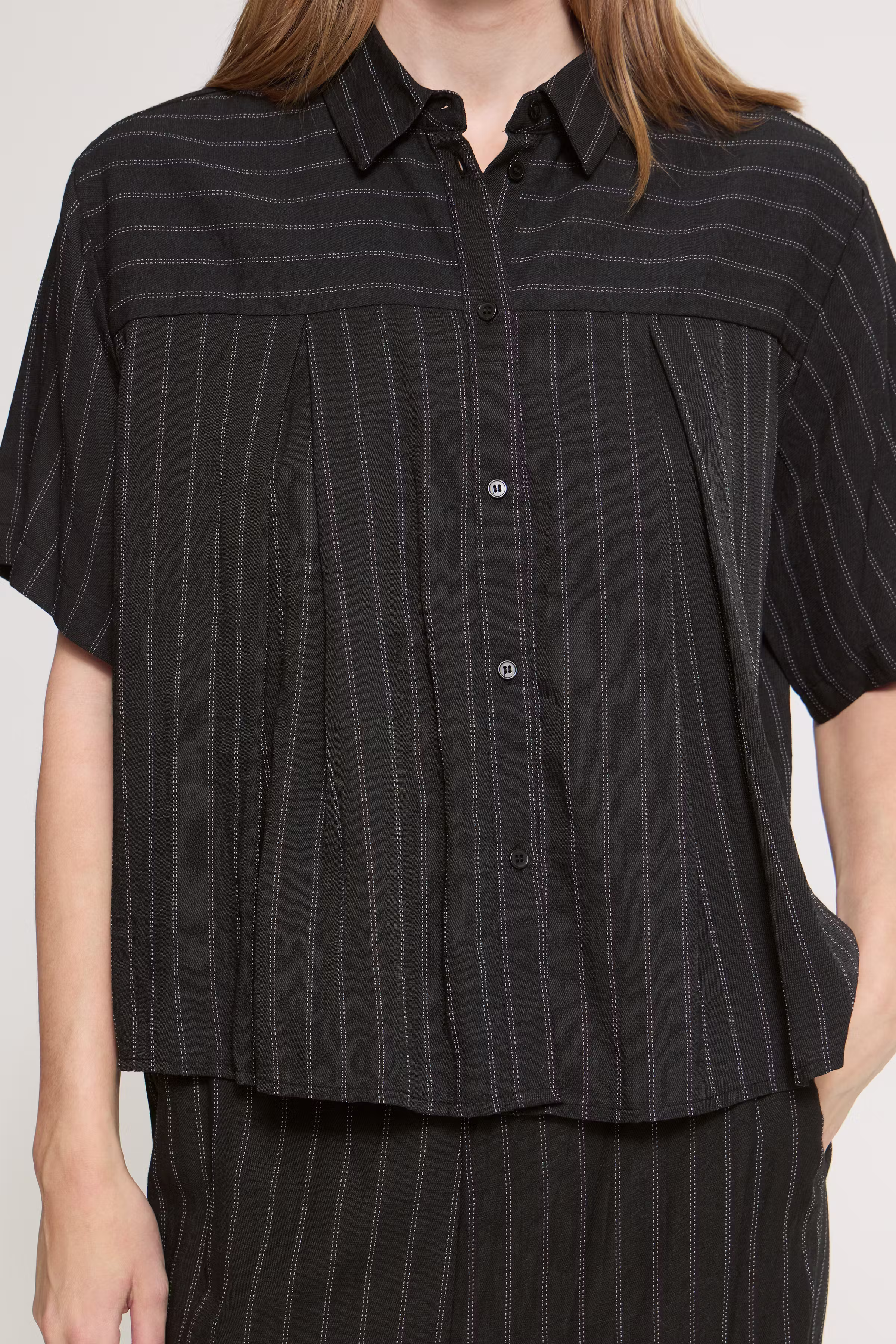 IHFIENNA Skjorta LOOKBOOK DETAIL 20126159-900008688