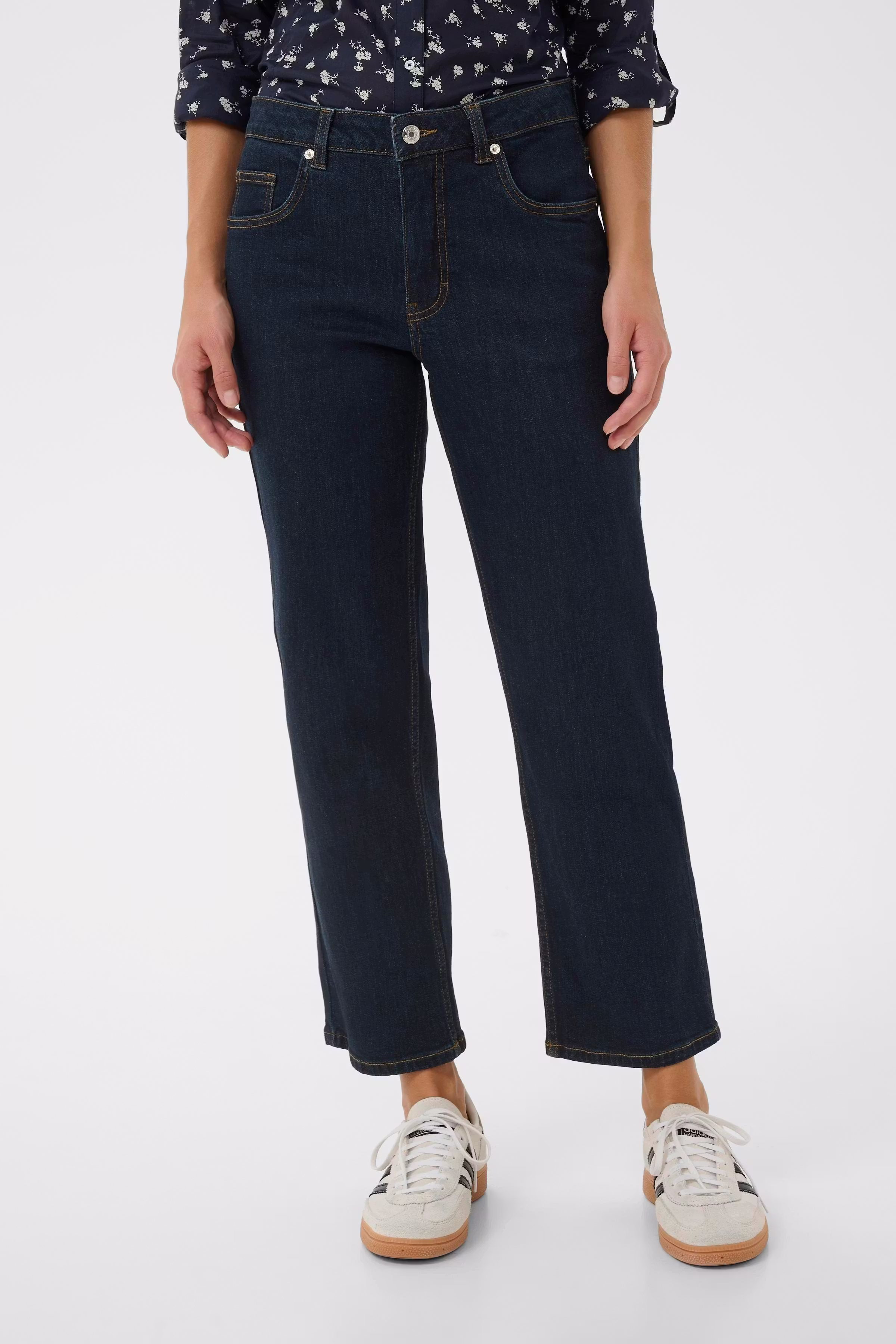 JudyasPW Jeans LOOKBOOK FRONT 30309882-300159
