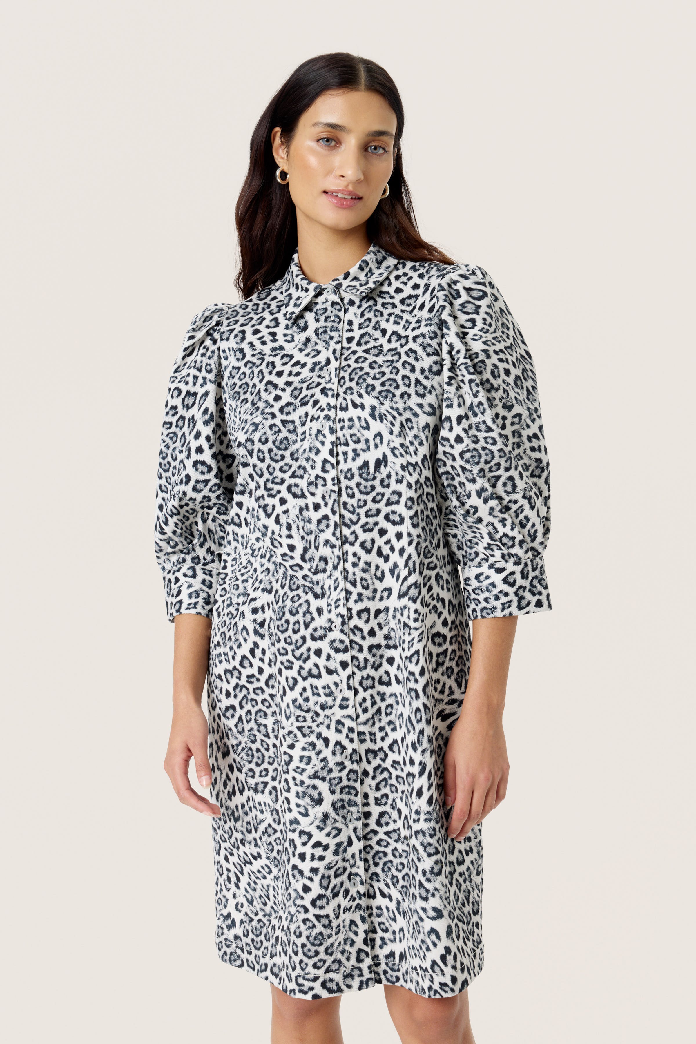 SLSandja Dress LOOKBOOK FRONT 30408722-304331