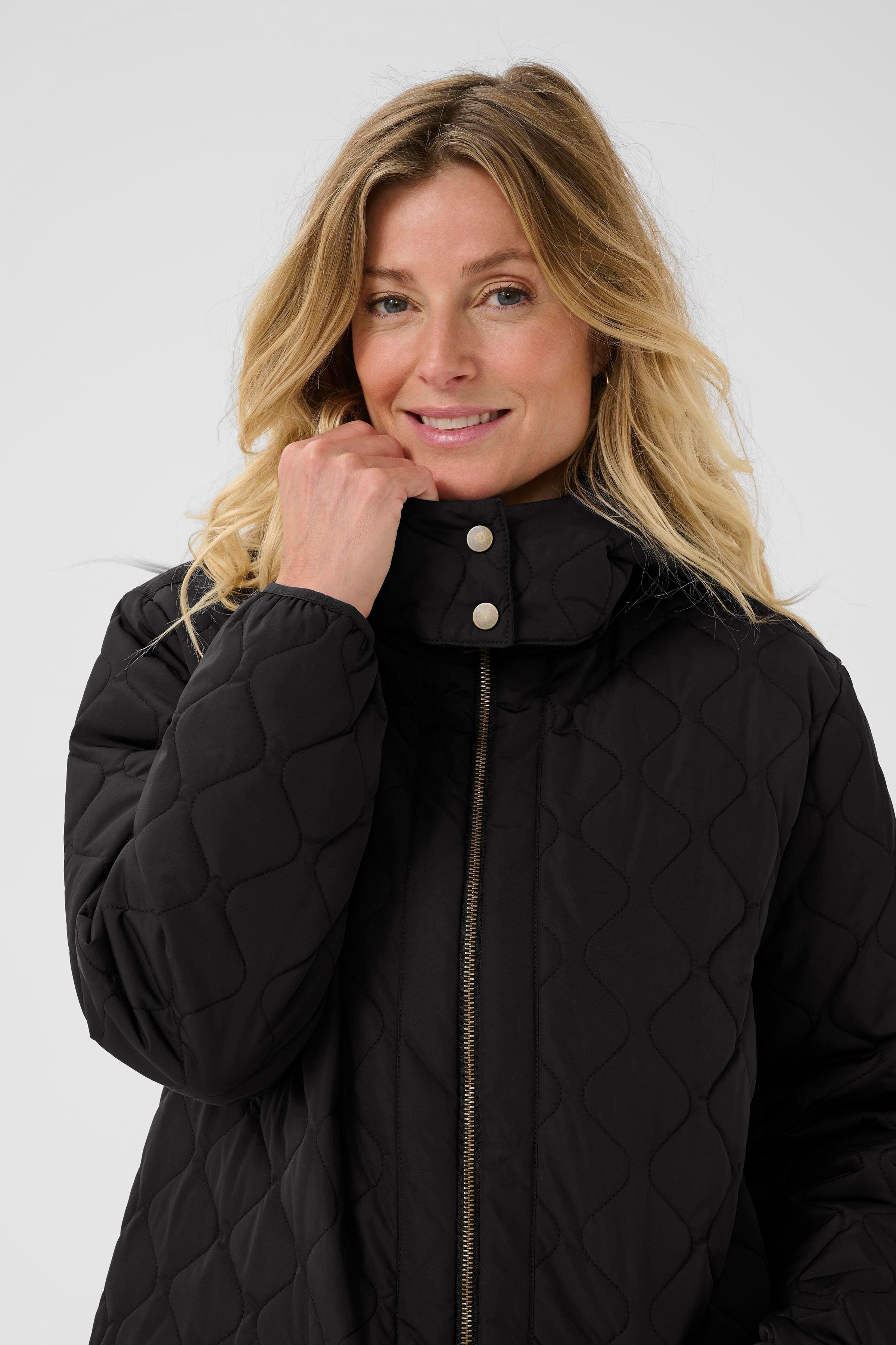 CRArwen Jacka LOOKBOOK DETAIL 10612773-100120