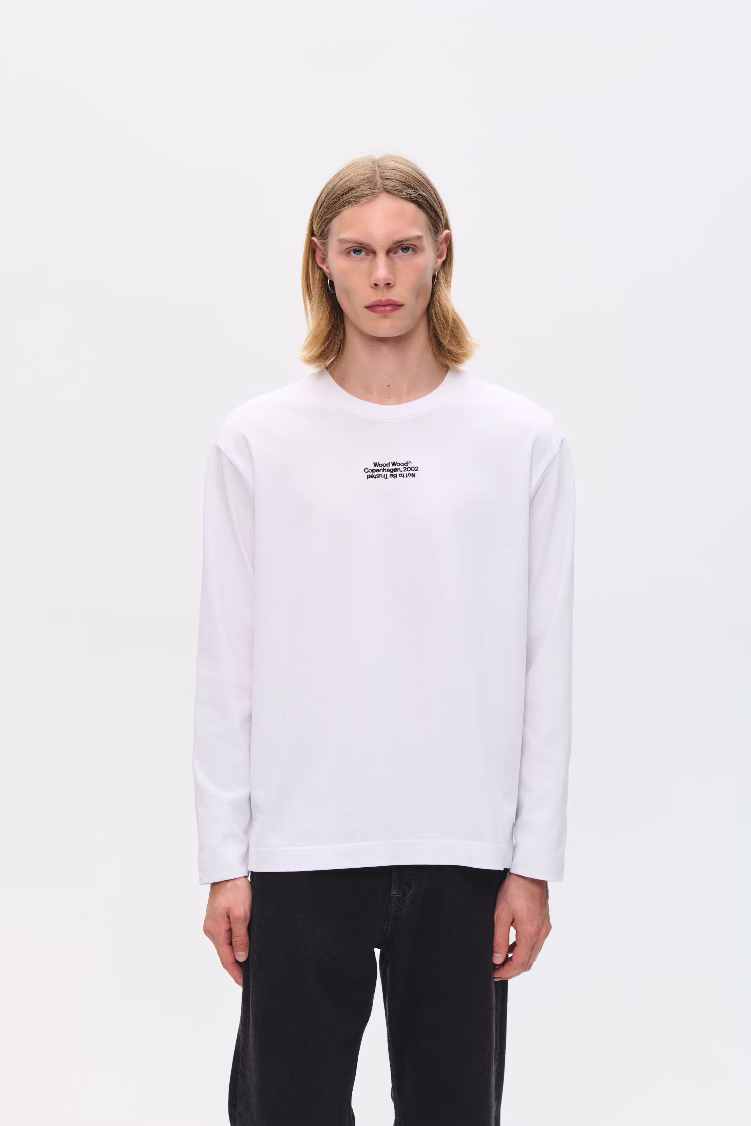 WWRyan LS T-shirt LOOKBOOK FRONT 30252262-110601