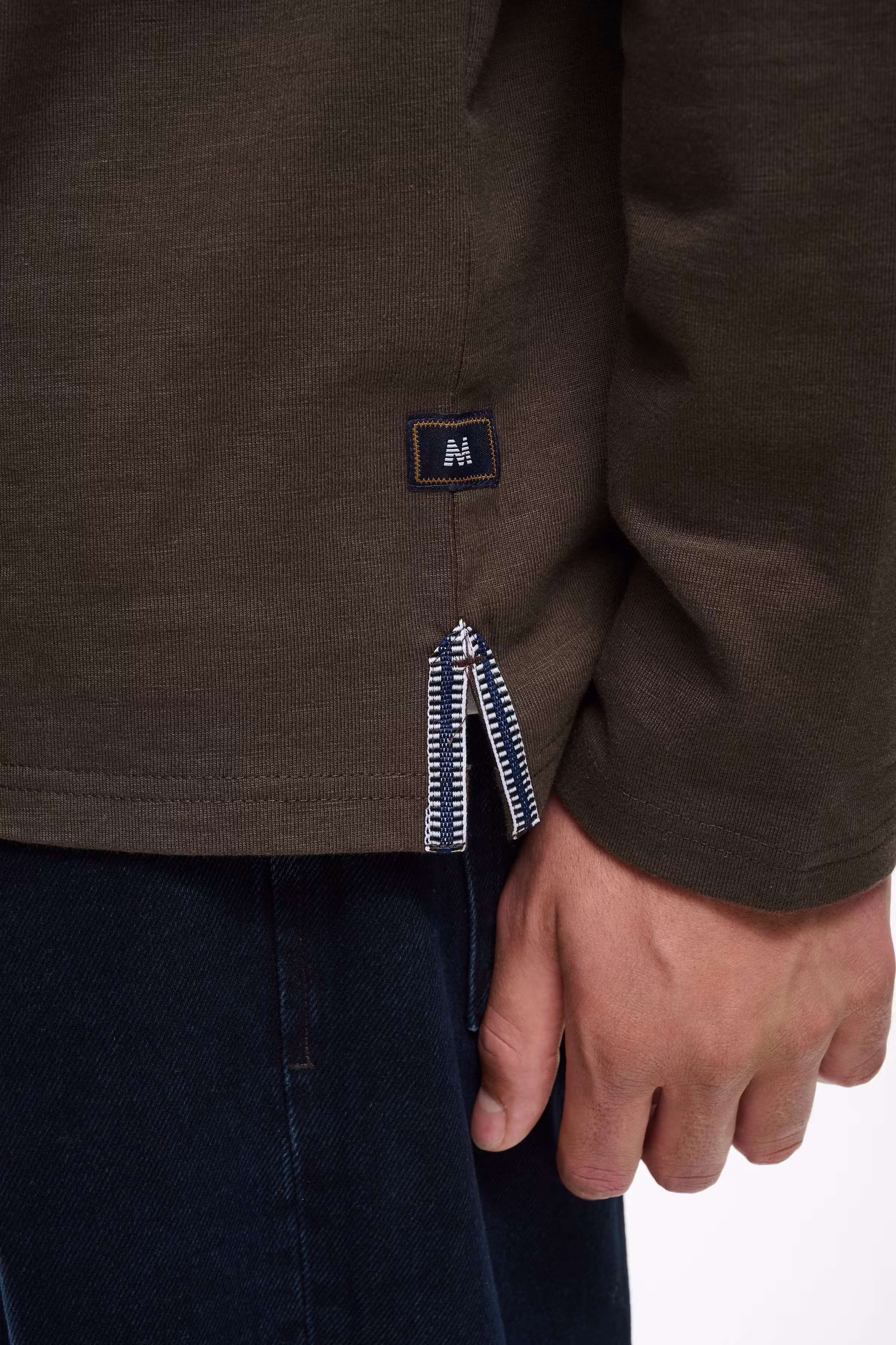 MAkai T-shirt LOOKBOOK DETAIL 30208868-190812