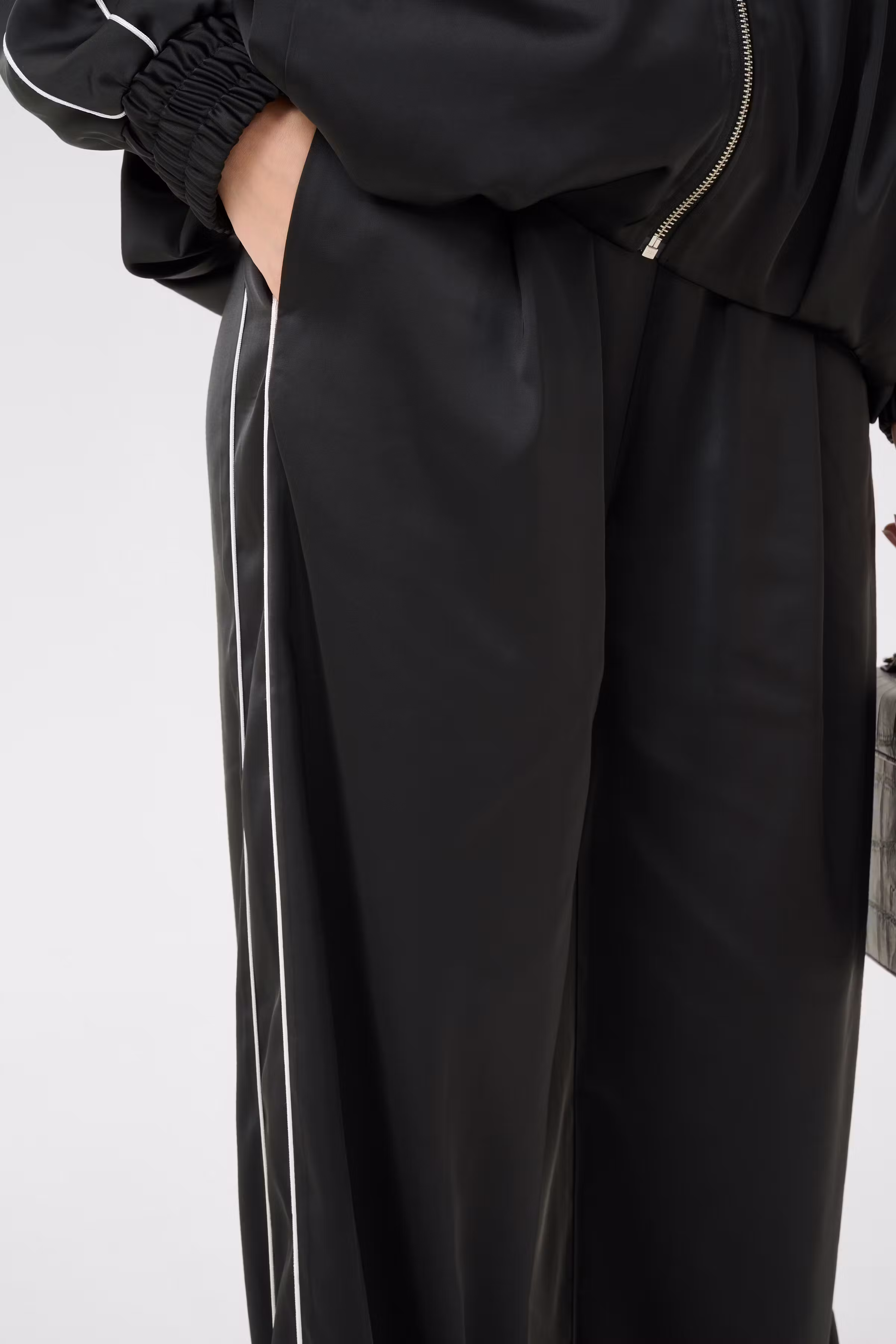 GZbicca Tracksuit bukser LOOKBOOK DETAIL 10910646-100017