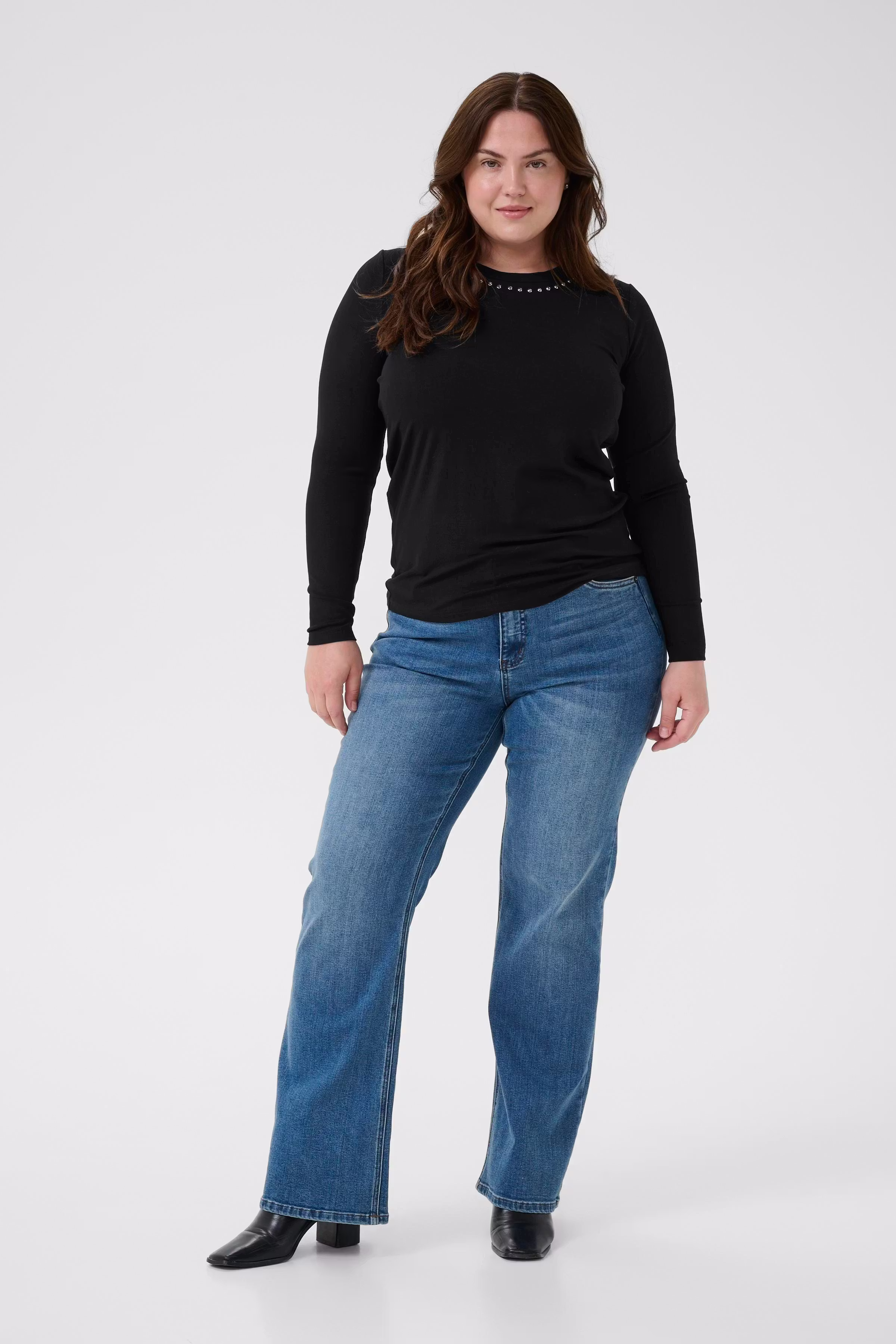 KCmary T-shirt LOOKBOOK FRONT 10583894-100121