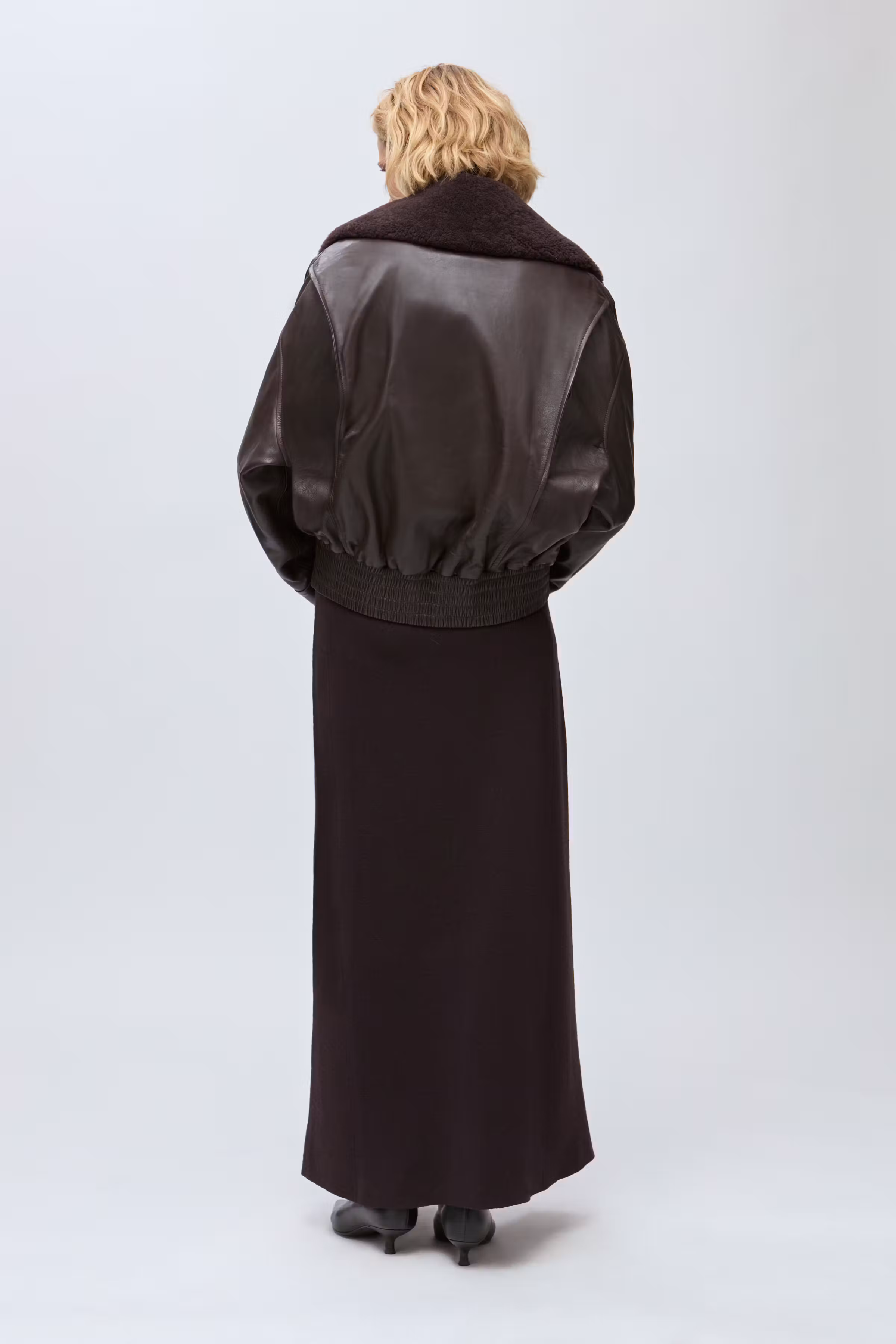 IOLaila Outerwear LOOKBOOK BACK 30600079-BR289