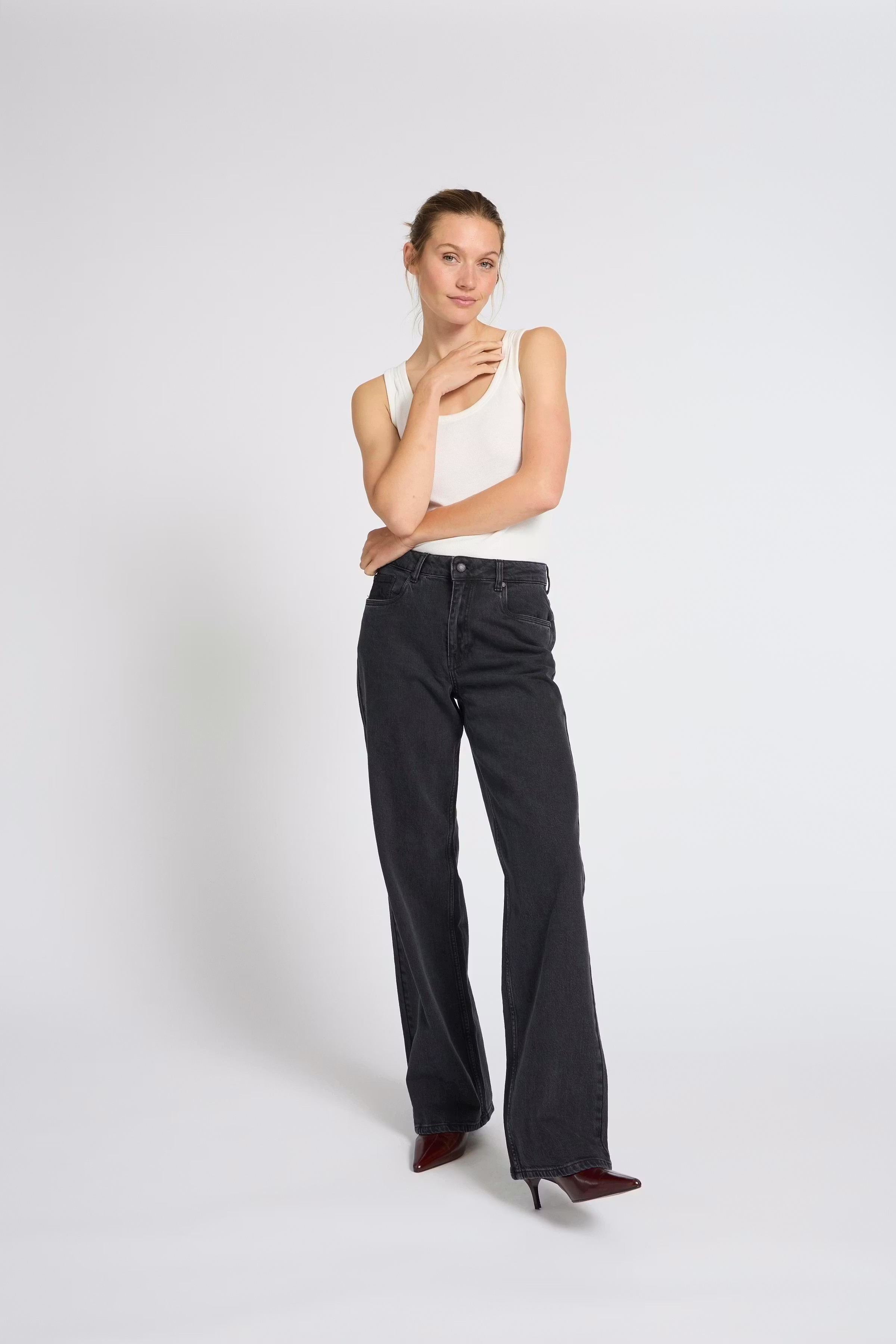 PZVEGA UHW JEANS WIDE LEG LOCATION NONE 50207173-200004